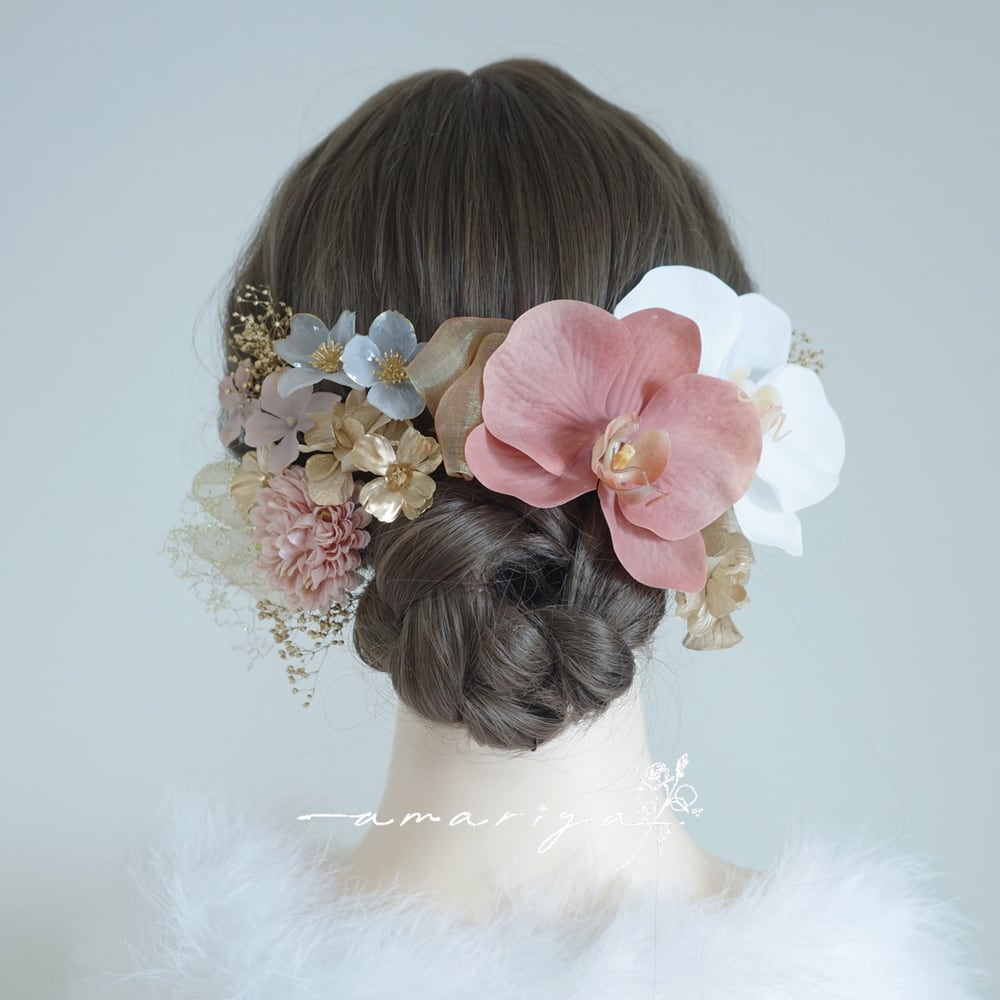 髪飾り 胡蝶蘭とホワイトゴールドアメリカンフラワー