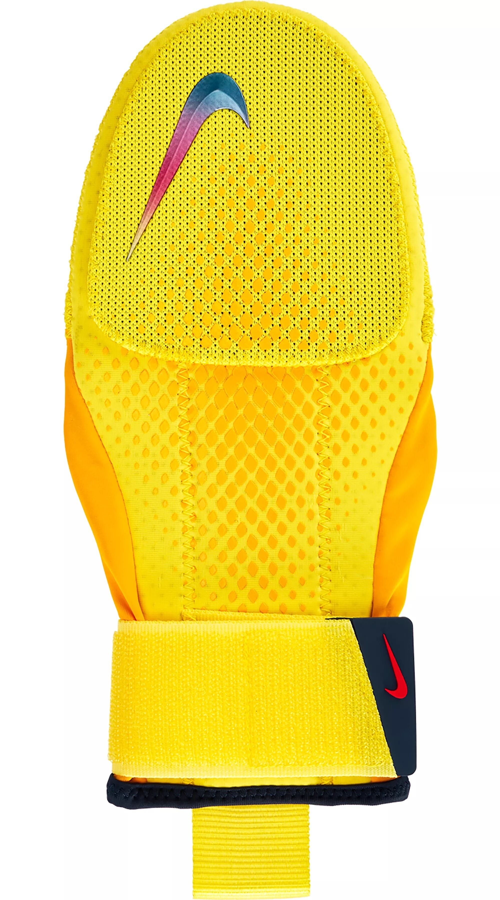 NIKE アクーニャJrモデル イエロー アームスリーブ L/XLサイズ 
