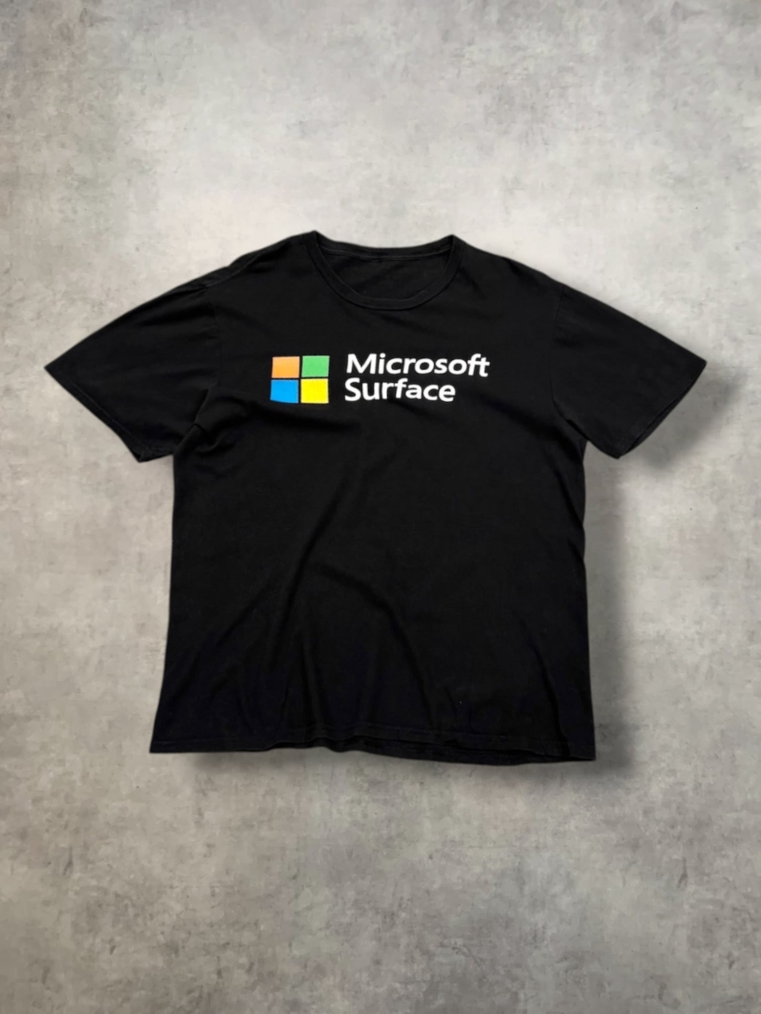 Microsoftの企業 Tシャツ | PAY ID
