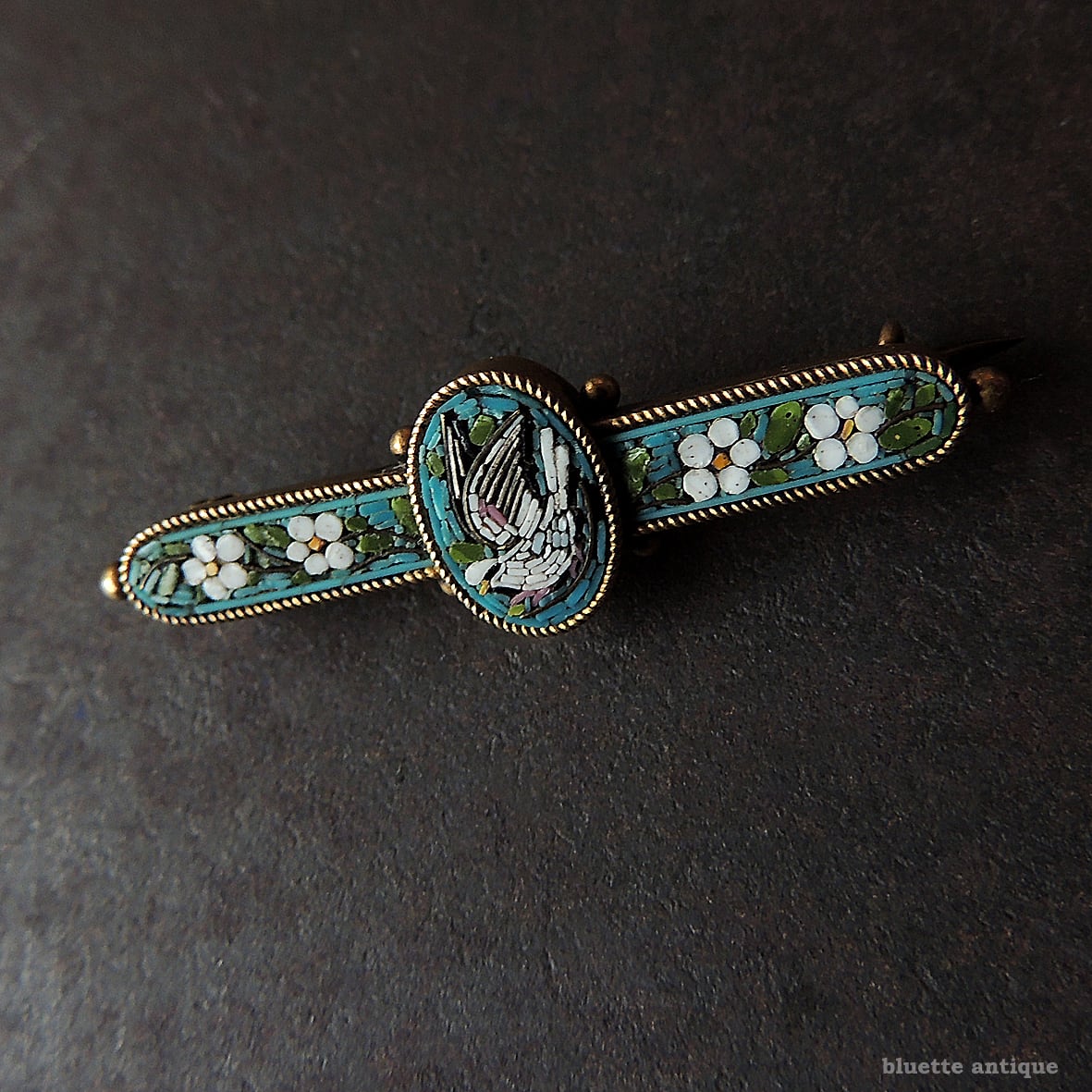 イタリアアンティーク マイクロモザイク 鳩と小花 バーブローチ