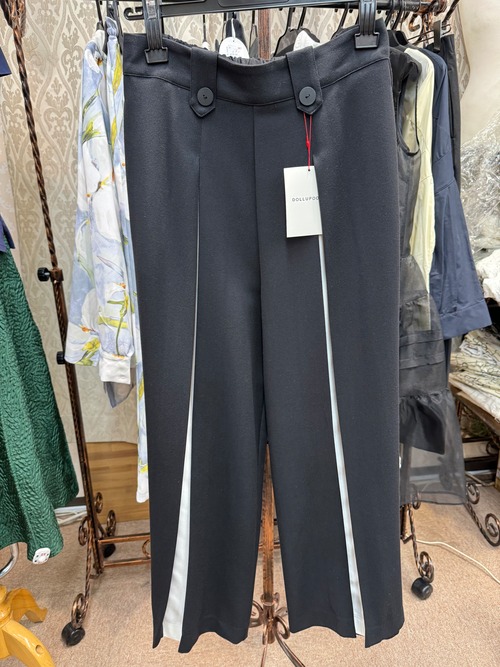 ボックスプリーツ　パンツ