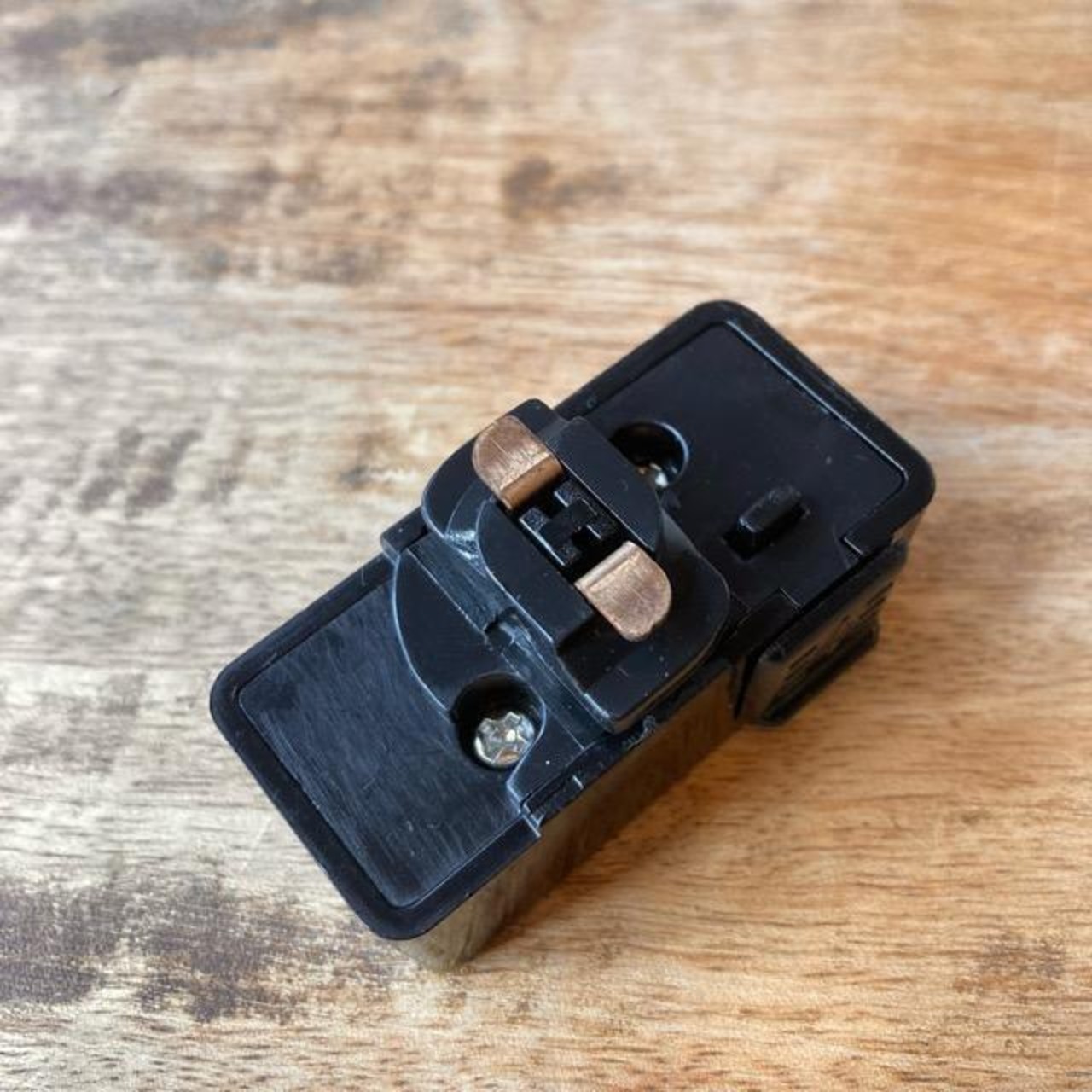 TOPANGA Lighting ダクトレール引っ掛けシーリングプラグ ブラック