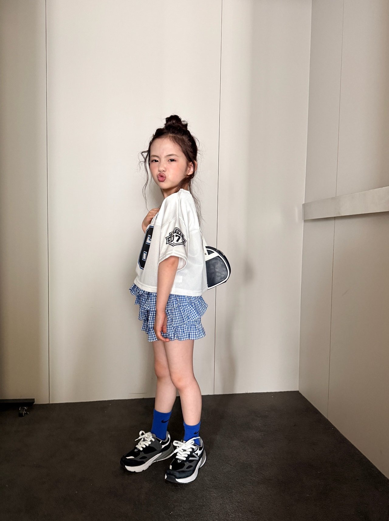 [COMMA] Cut-out mesh Tee / [콤마] 절개메쉬티