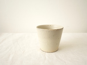 寺田昭洋 1. カップ(白)