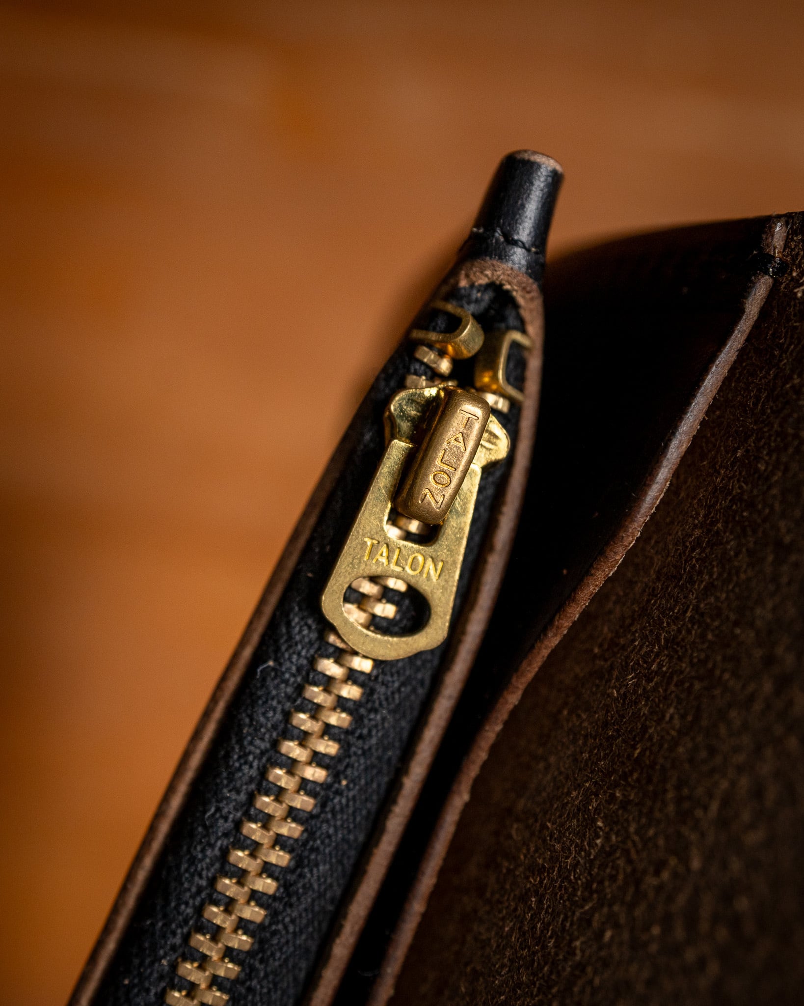 Additive and Line】Tracker Wallet TW-003 Horween Chromexcel 2層