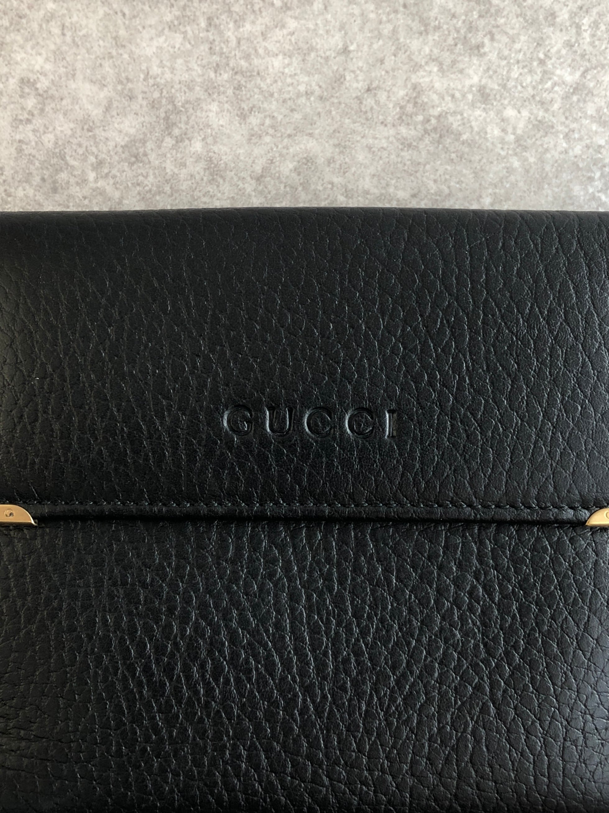 GUCCI グッチ 財布 ブラック ロゴ レザー 二つ折り財布 vintage