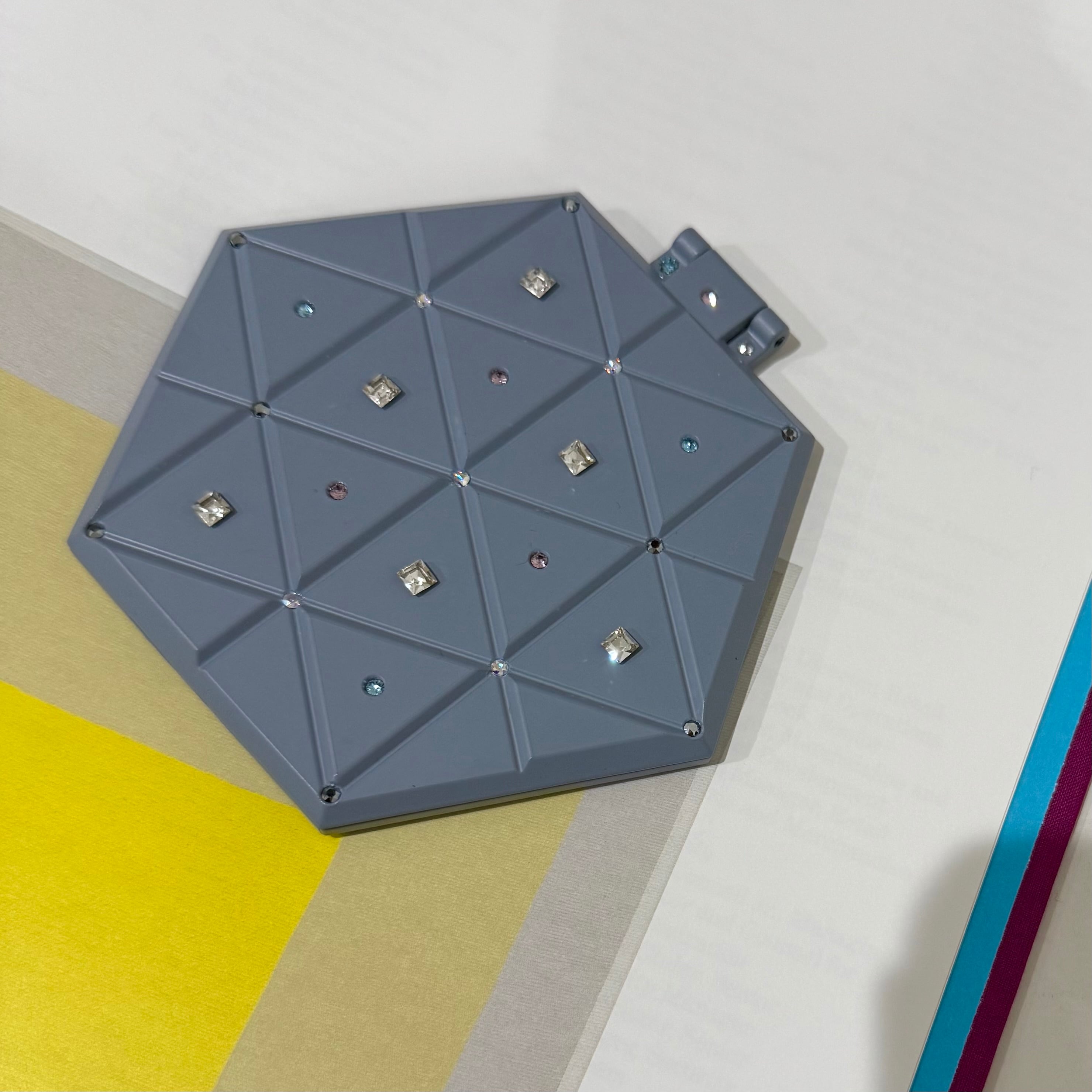 2月3月4月誕生石shizuku(拡大鏡あり+660円) | CALLA MIRROR