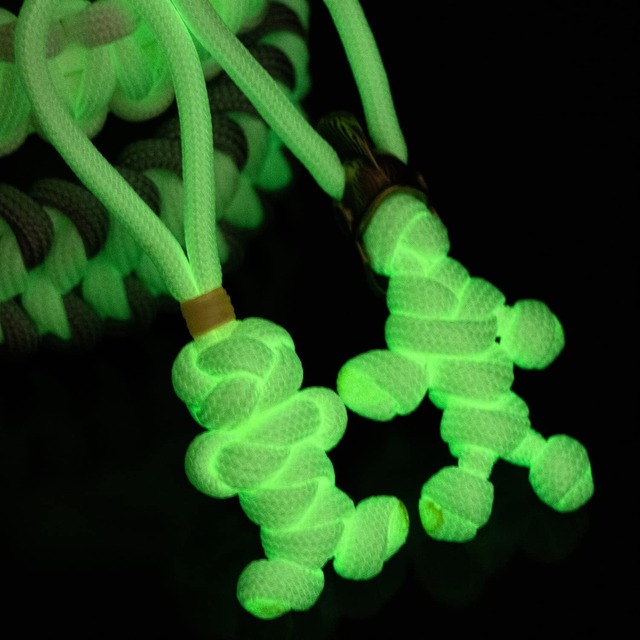 Abma Cord パラコード 蓄光 4mm 9芯 夜光 テントロープ ガイロープ 耐荷重250kg アウトドア キャンプ アクセサリー制作用（30m）