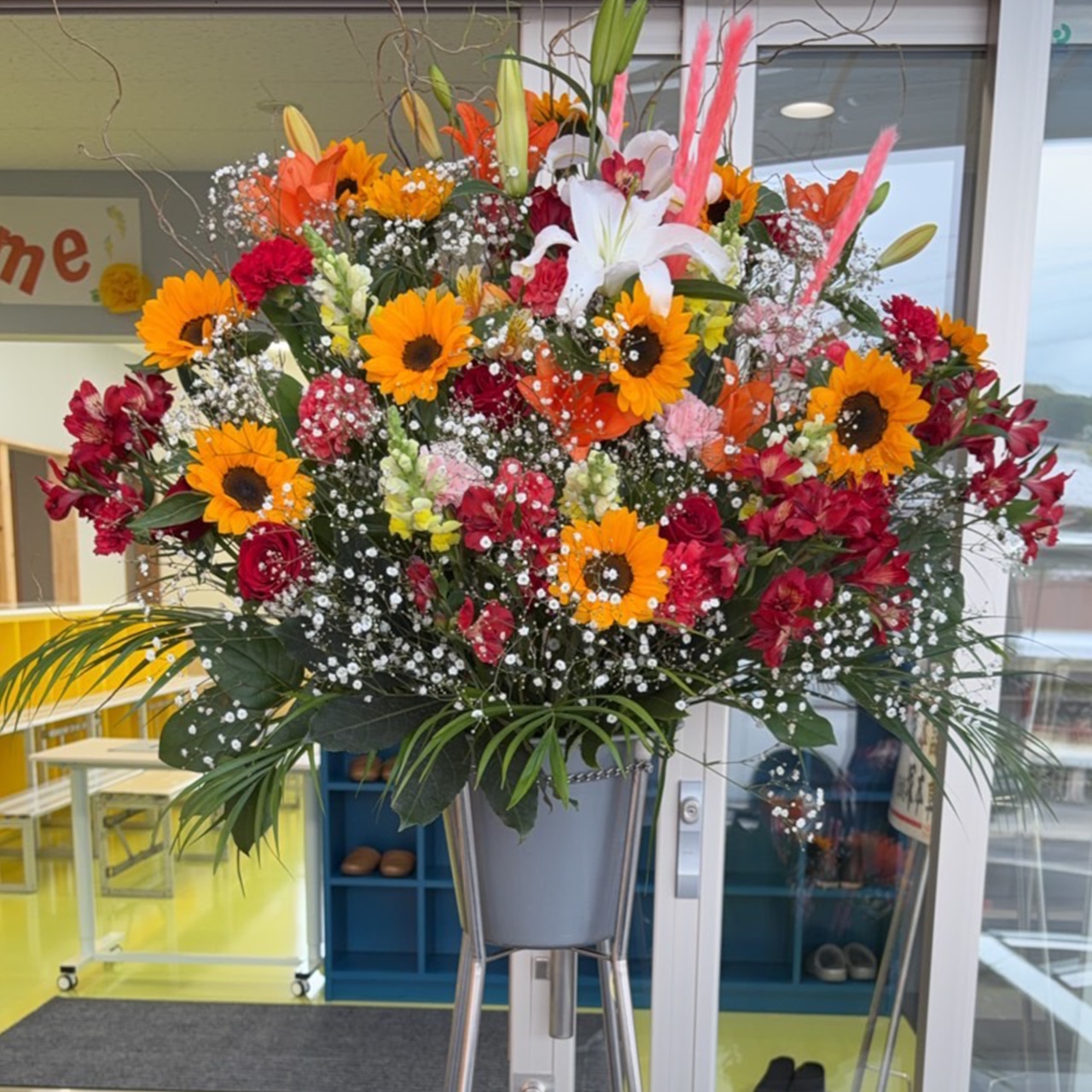 おまかせお祝いスタンド生花(1段タイプ)22,000円