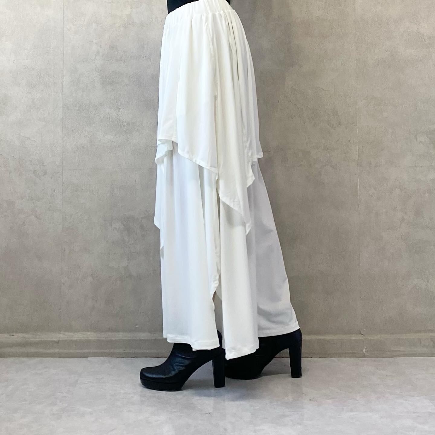 Layered wide pants / white【AS SUPER SONIC】 | Schrodinger's closet