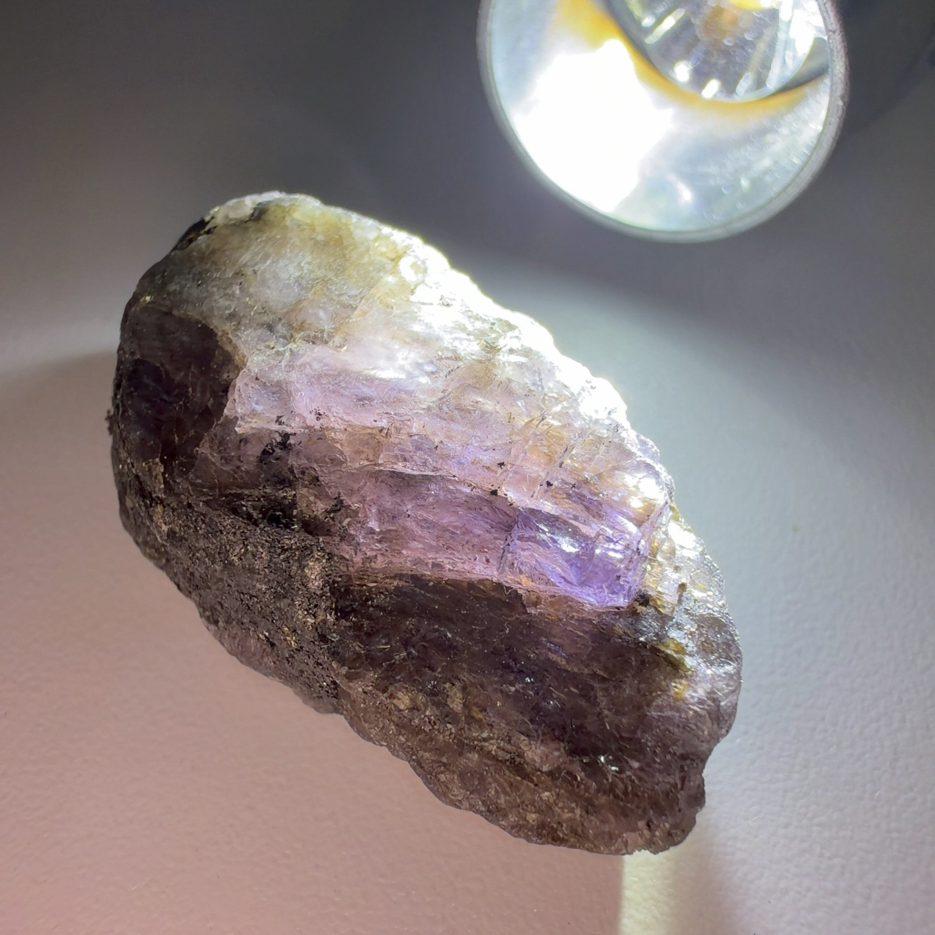 ⭐タンザナイト（灰簾石/黝簾石) | クリスタル・ワールド御徒町店