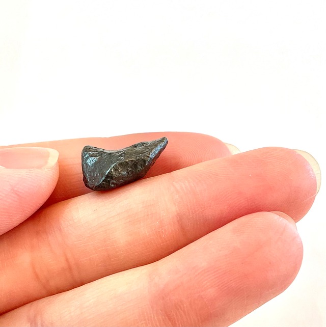 【隕石】希少　ヘンブリ―隕石　オーストラリア産　01