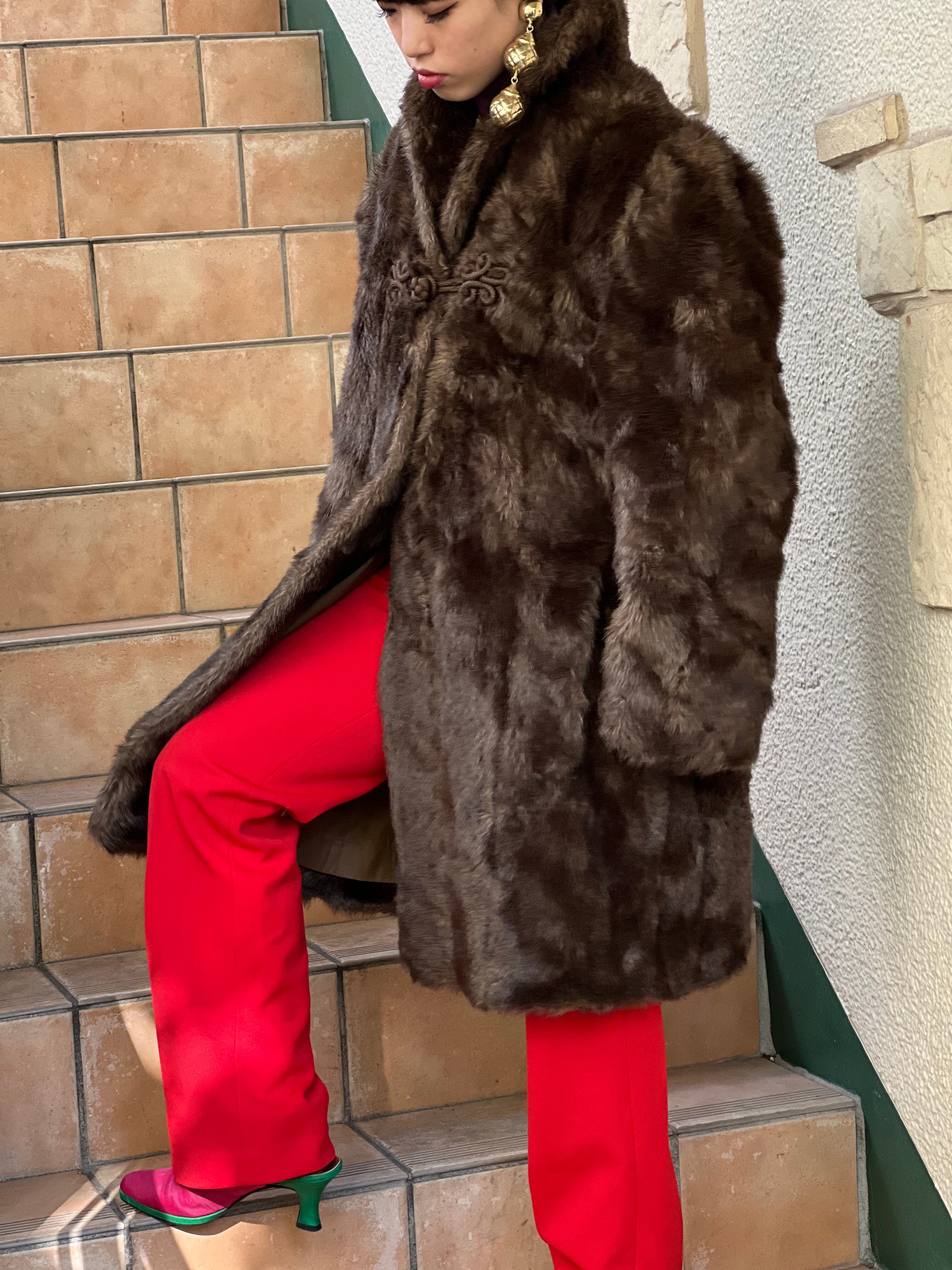 renya着用 Oversized fake fur jacket