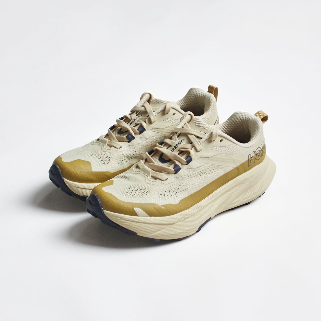 HOKA | unite(ユニテ ）