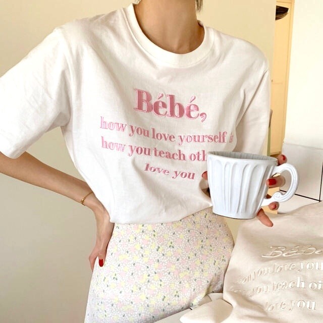 コットン刺繍Tシャツ(全５色)