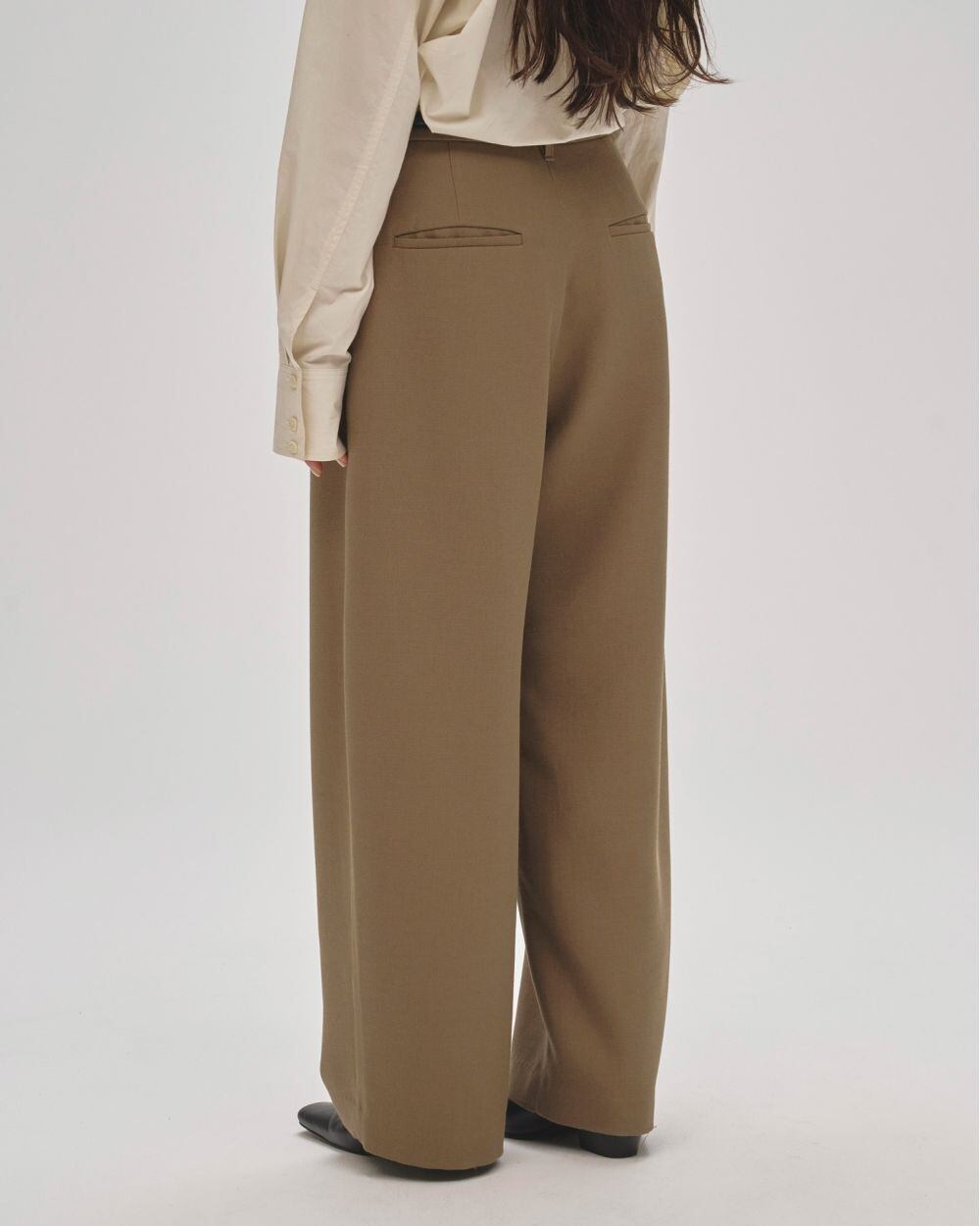 TODAYFUL トゥデイフル Wide Cocoon Trousers 12520722 | ANERCA & L.I.V