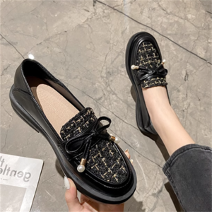 【送料無料】 ローファー 革靴 2色 靴 シューズ 異素材切り替え ドッキング エレガント 可愛い 大人可愛い きれいめ シンプル カジュアル シック コンサバ 華やか 大人 上品 おしゃれ レトロ 主役級 こなれ感 高見え 高級感 フェミニン 無地 チェック柄 春 秋 レディース 女性用 ママ 20代 30代 40代 デート お出かけ 女子会 お呼ばれ 休日 お茶会 授業参観 デイリーユース 普段使い ファッション リボン コーデ スタイル 楽ちん 歩きやすい 脚長 定番 プチプラ