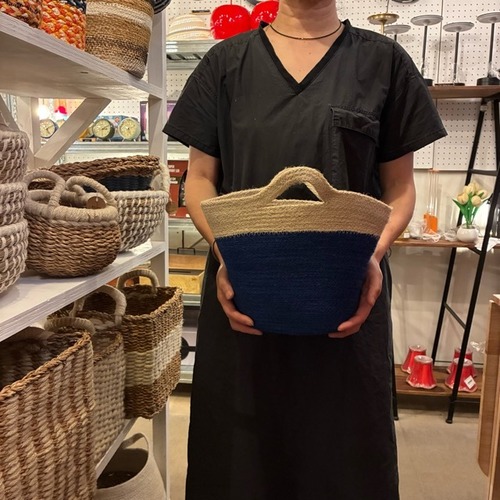 Bangladesh Jute two tone oval basket Blue　バングラディッシュ　ジュートツートーンバスケット　オーバル　ブルー　S　収納　カゴ　ラウンド　小物入れ