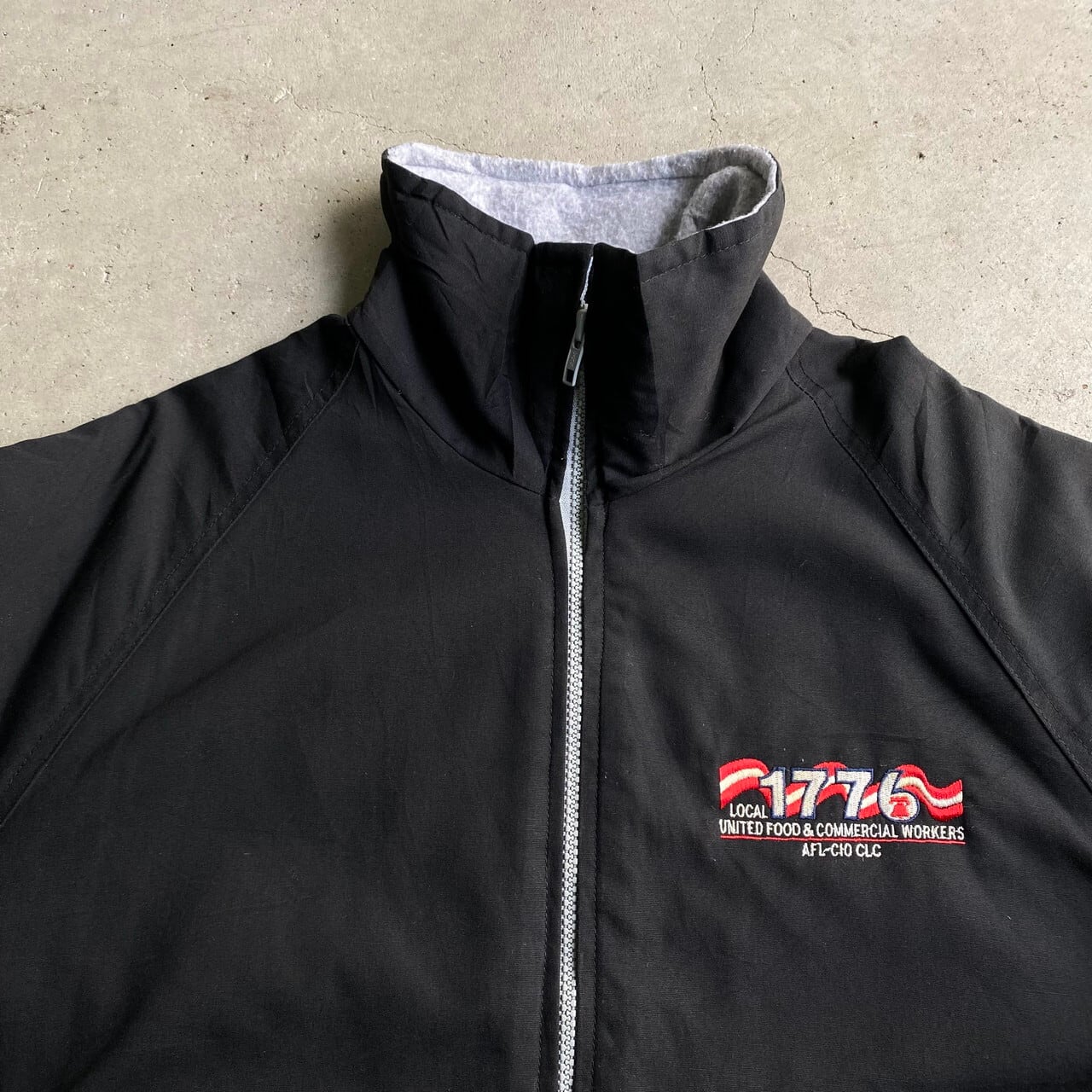 90年代 USA製 King Louie キングルイ 企業ロゴ 刺繍 スタンドカラー