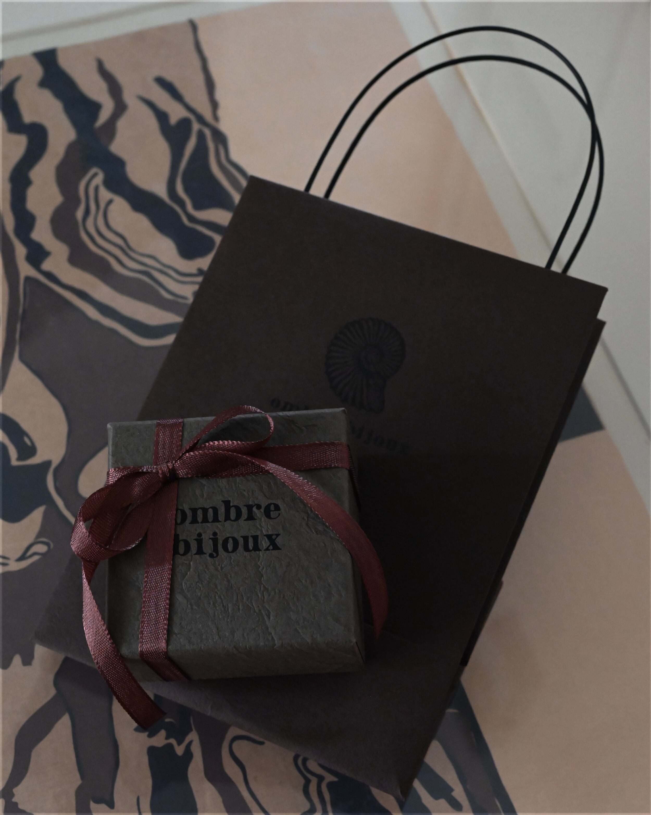 【Gift Wrapping Free】