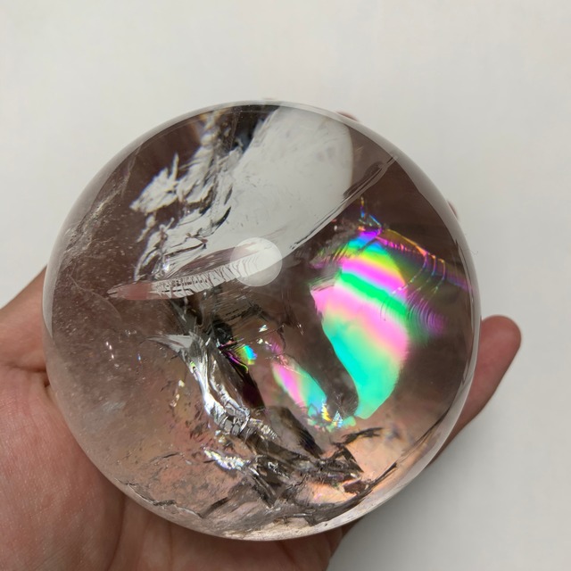 レアな大玉♪一点物！綺麗で美しいレインボー✩大玉アイリスクォーツスフィア