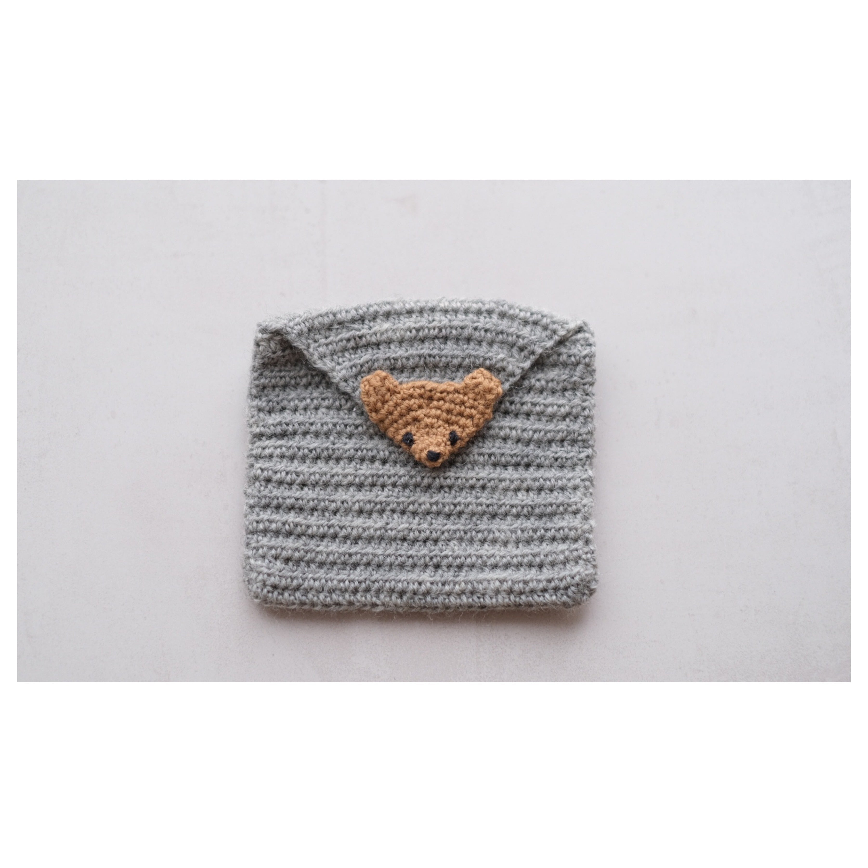 ブラウンくまのミニポーチ・グレー(11×10cm)