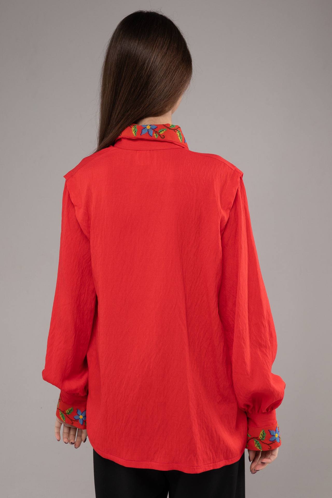 ウクライナ刺繍ヴィシヴァンカ　シルク手刺繍　麻　レディース・フリーサイズ - 6