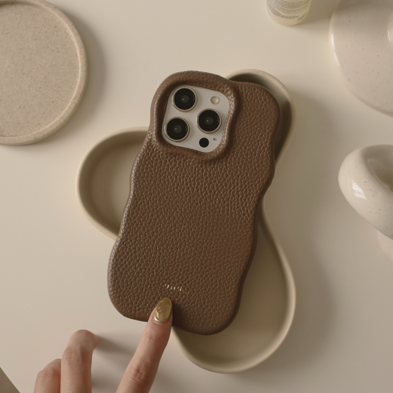 ［ phone case ］melty leather