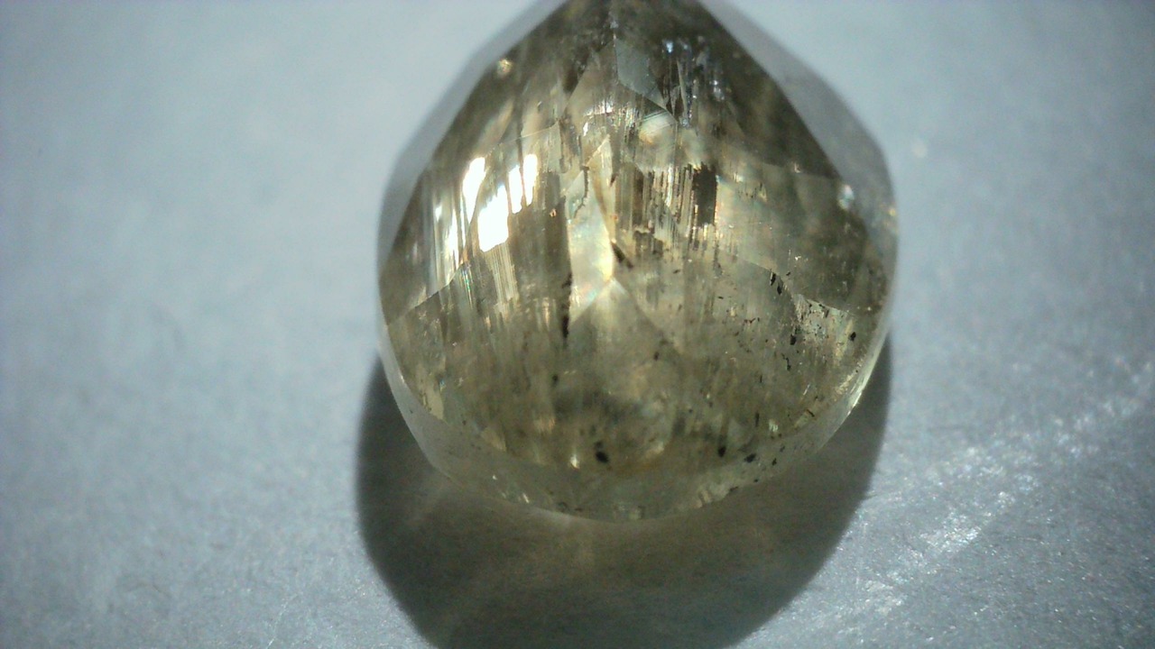 トルコ産カラーチェンジダイアスポア　1.83ct　[C11-191]