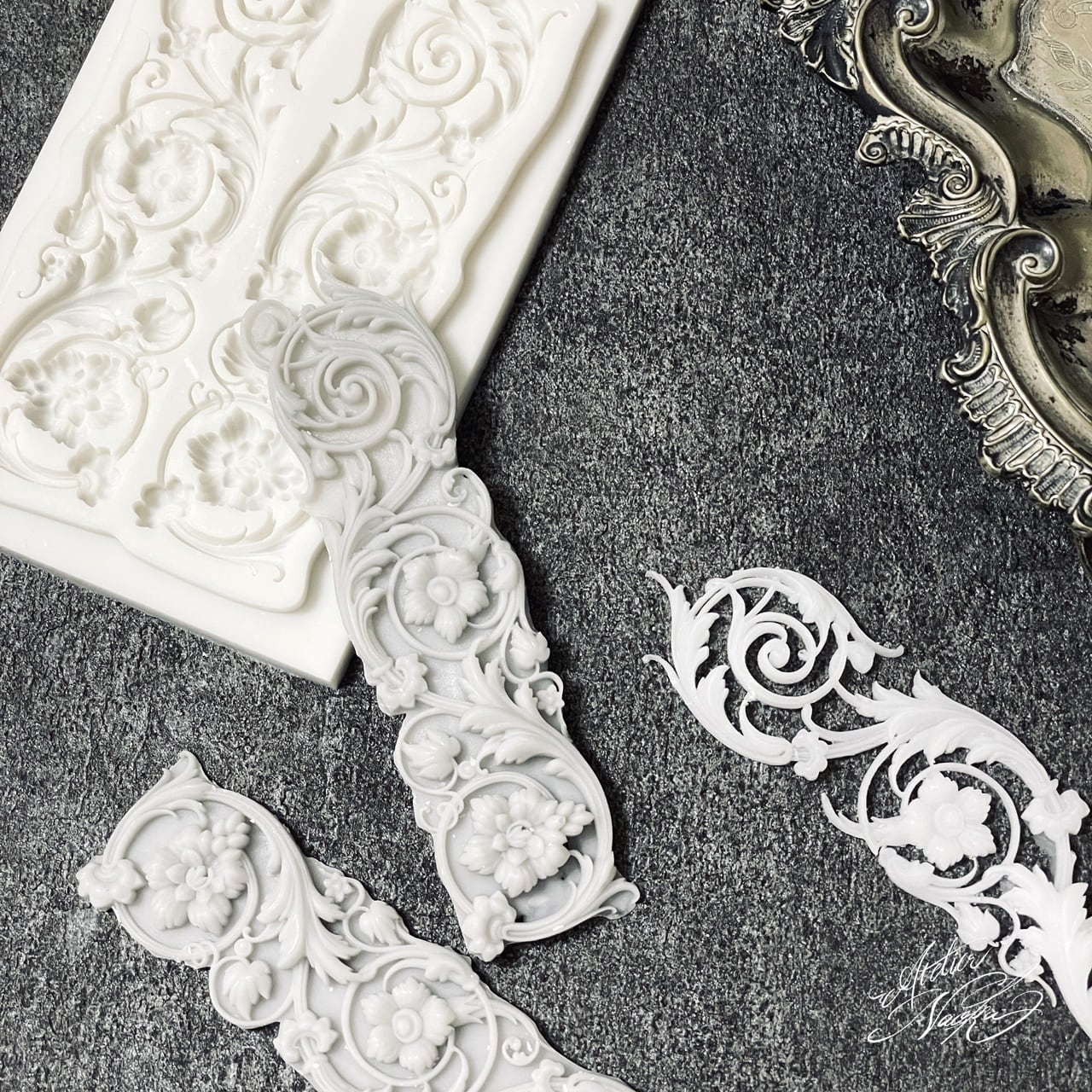 確認用意写真　【新品】レースの模様がはっきりして、ジオードの中もキラキラが 08963b51c4237ddd35418054421bc8