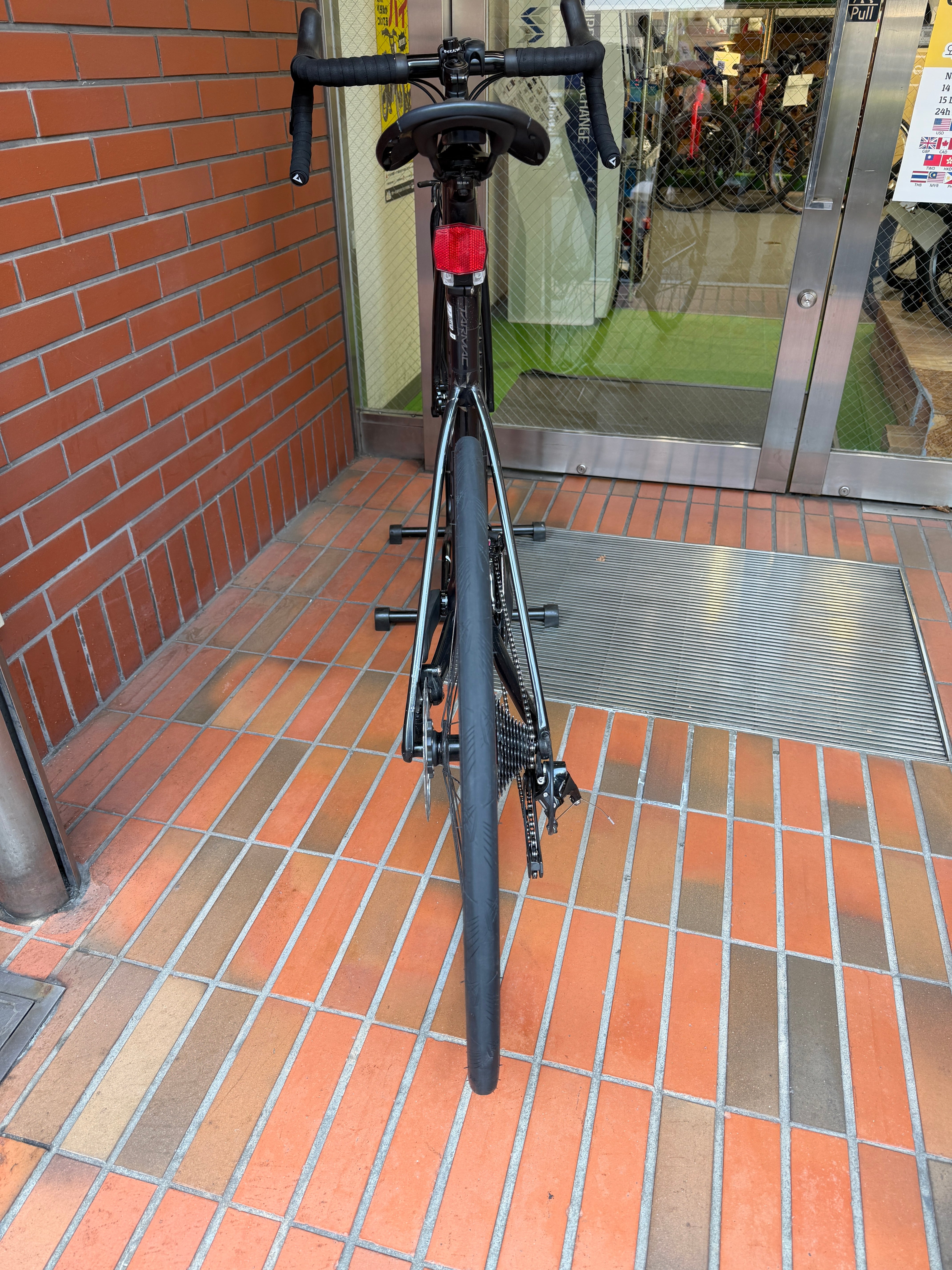 SPRv14) Specialized TARMAC SL6 SPORT-SHIMANO 105 / 最高の走行特性