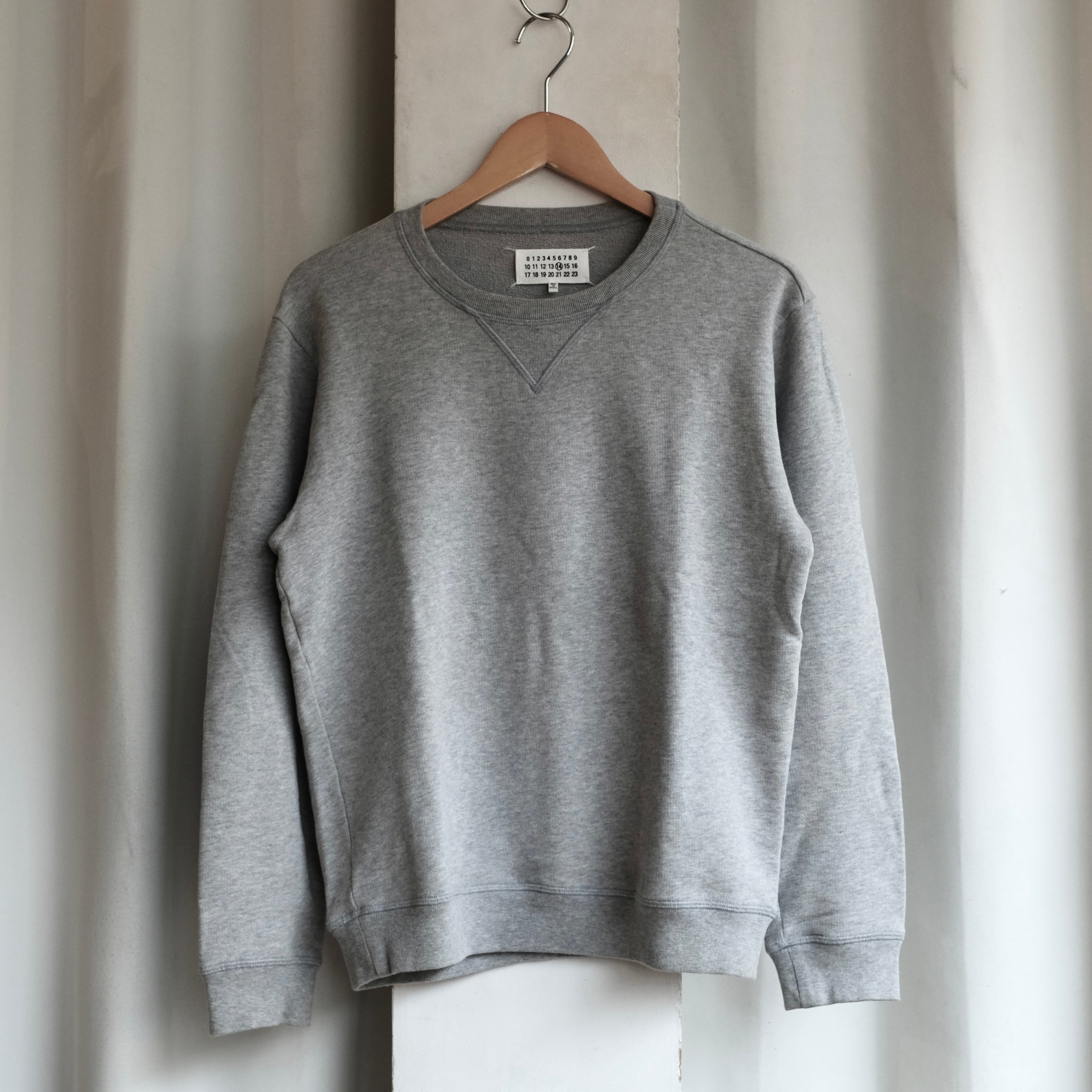 Maison Martin Margiela ELBOW PATCH SWEAT | safarionline
