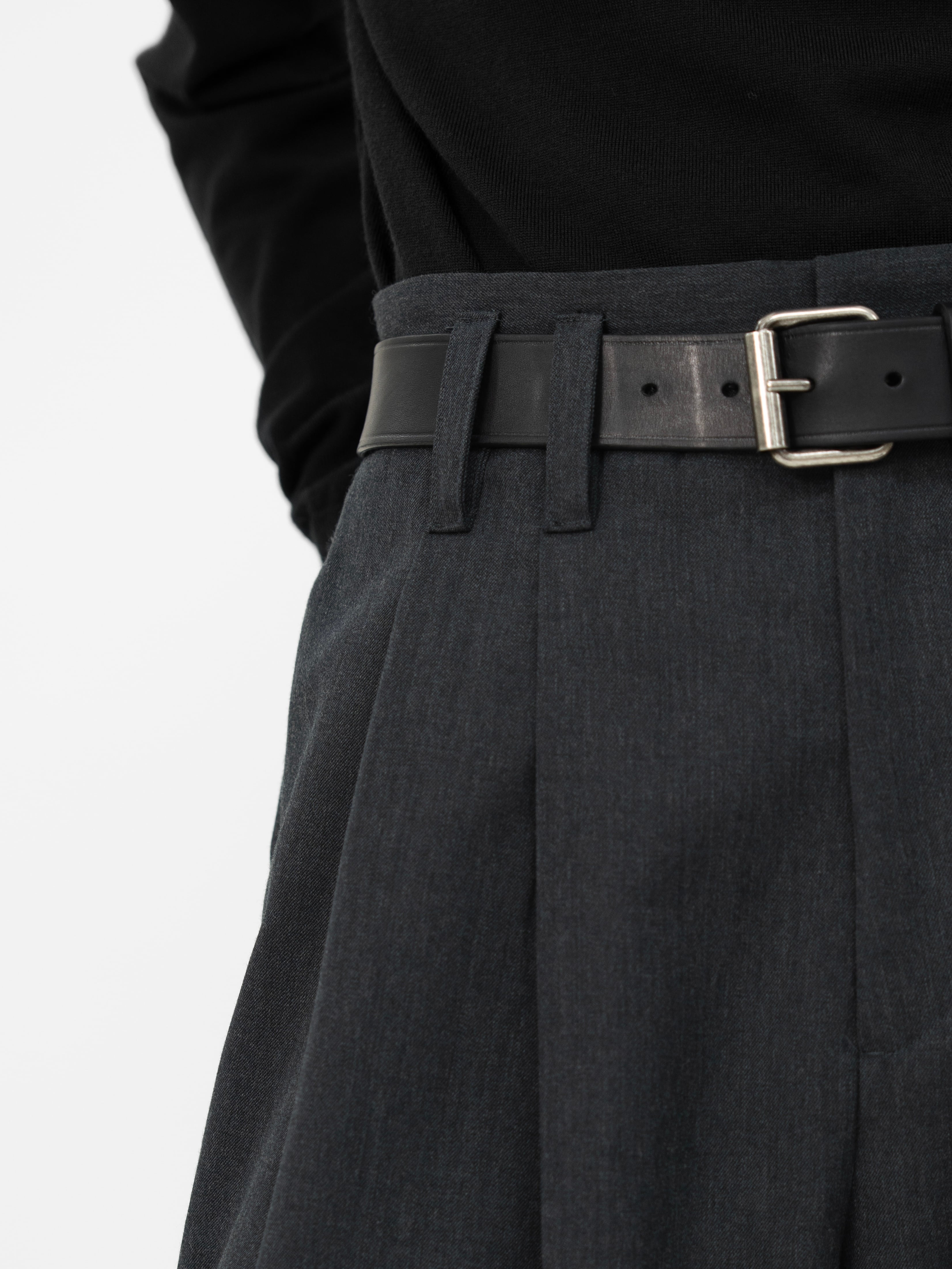 HEAVY WOOL GABARDINE OVER WIDE TUCK TROUSERS【CHARCOAL】 | lapiis