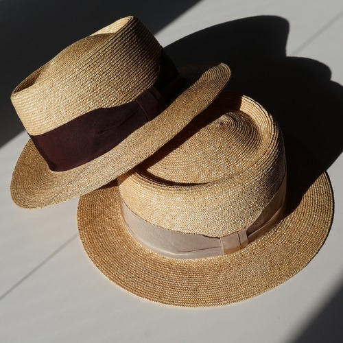 Nine Tailor “ Stokesia Hat ( Browb )  ( Beige )”