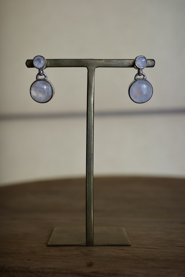 vija earth pierce