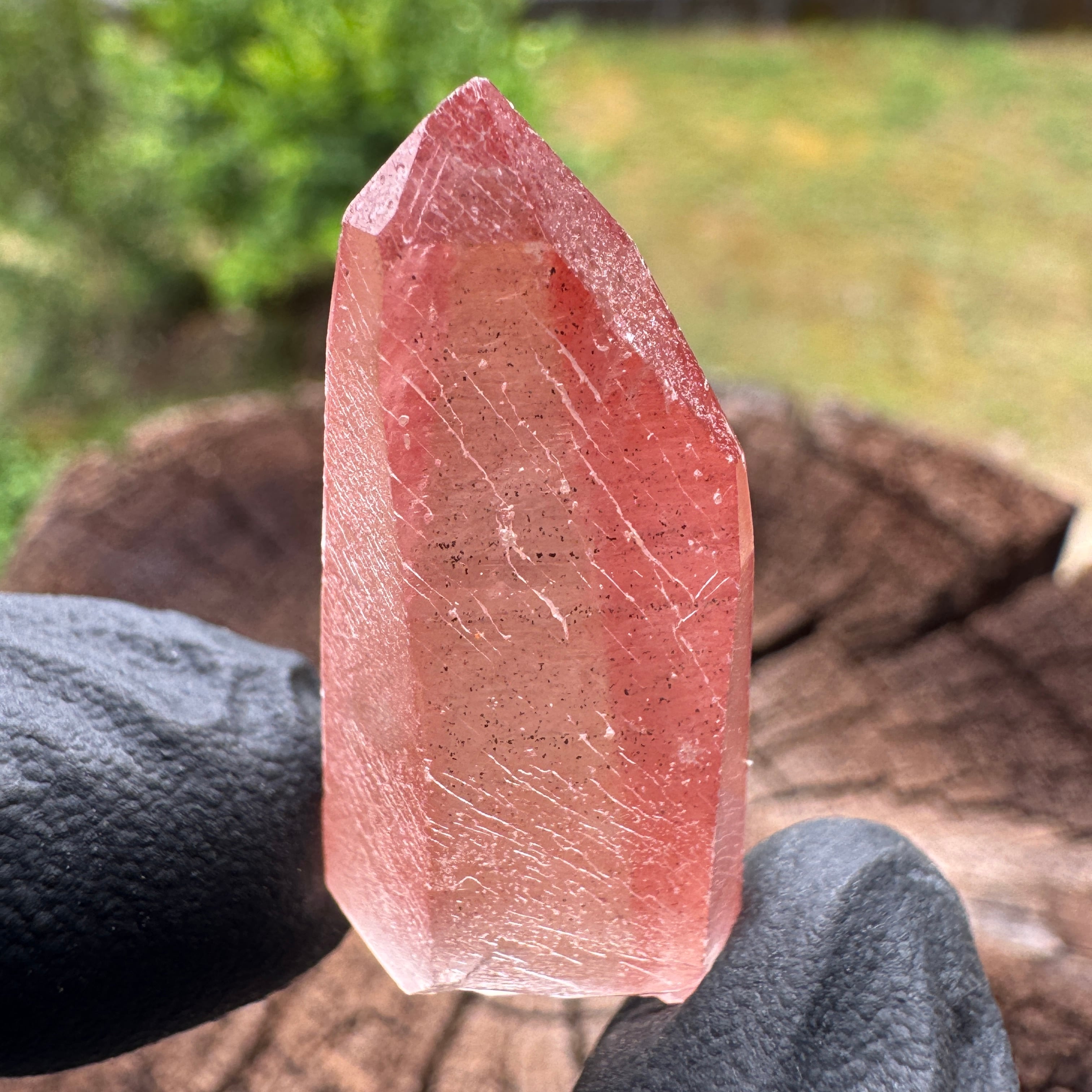 虹をまとった小型ロケット】アーカンソー水晶 ソラリス 虹をまとった小型ロケット】アーカンソー水晶 ソラリス
