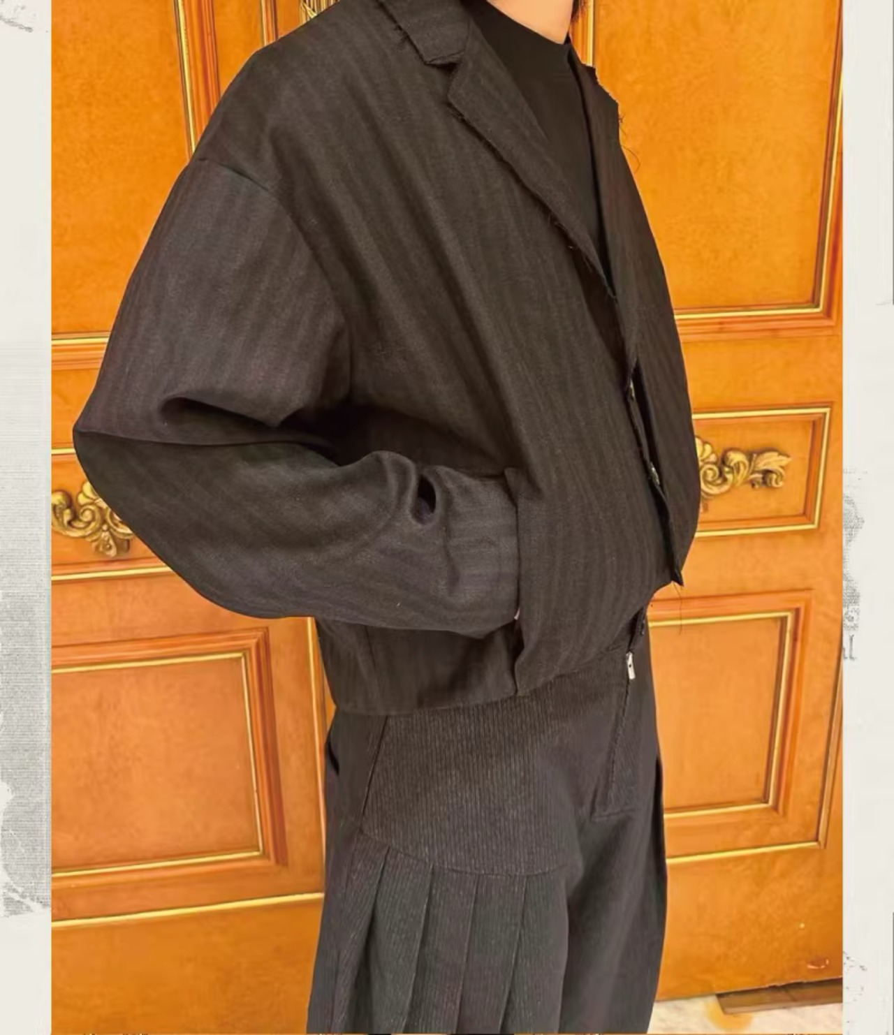 Conchoboe Pleated Sail Wide Trousers