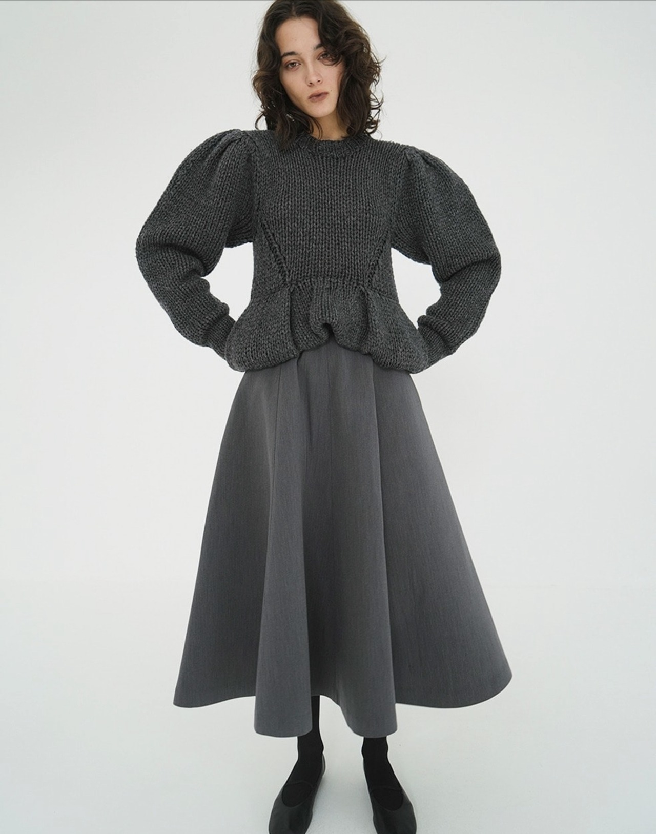 CLANE PEPLUM HAND KNIT TOPS 3色展開