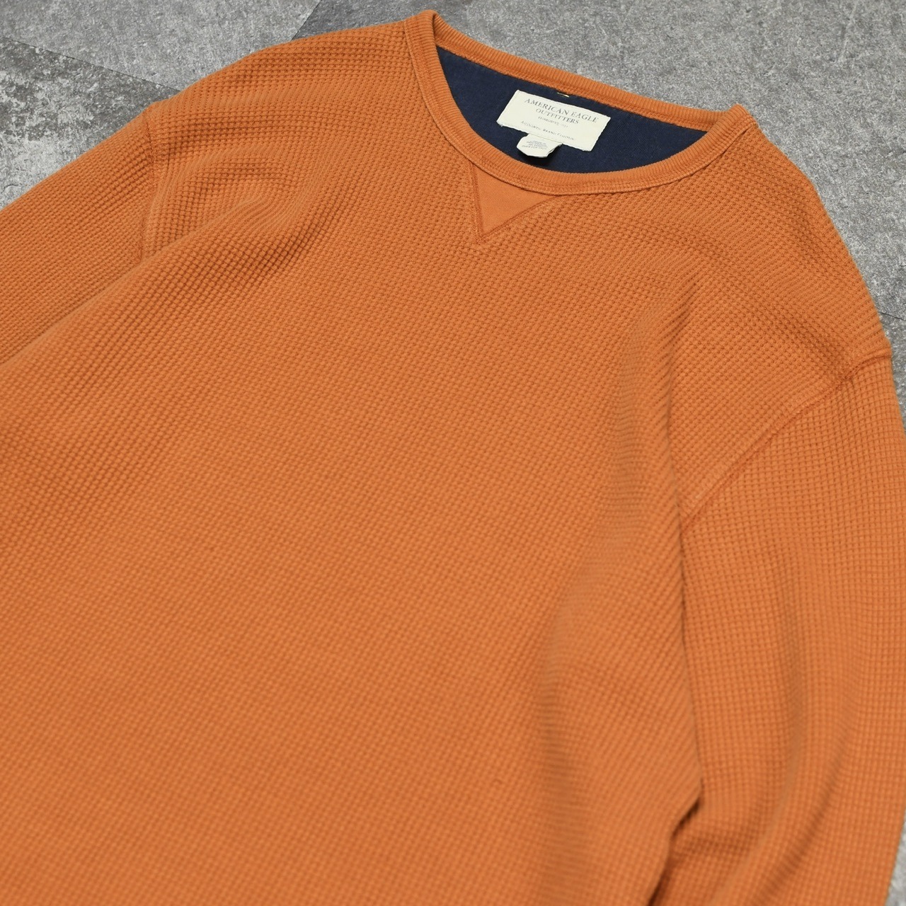 American Eagle orange thermal