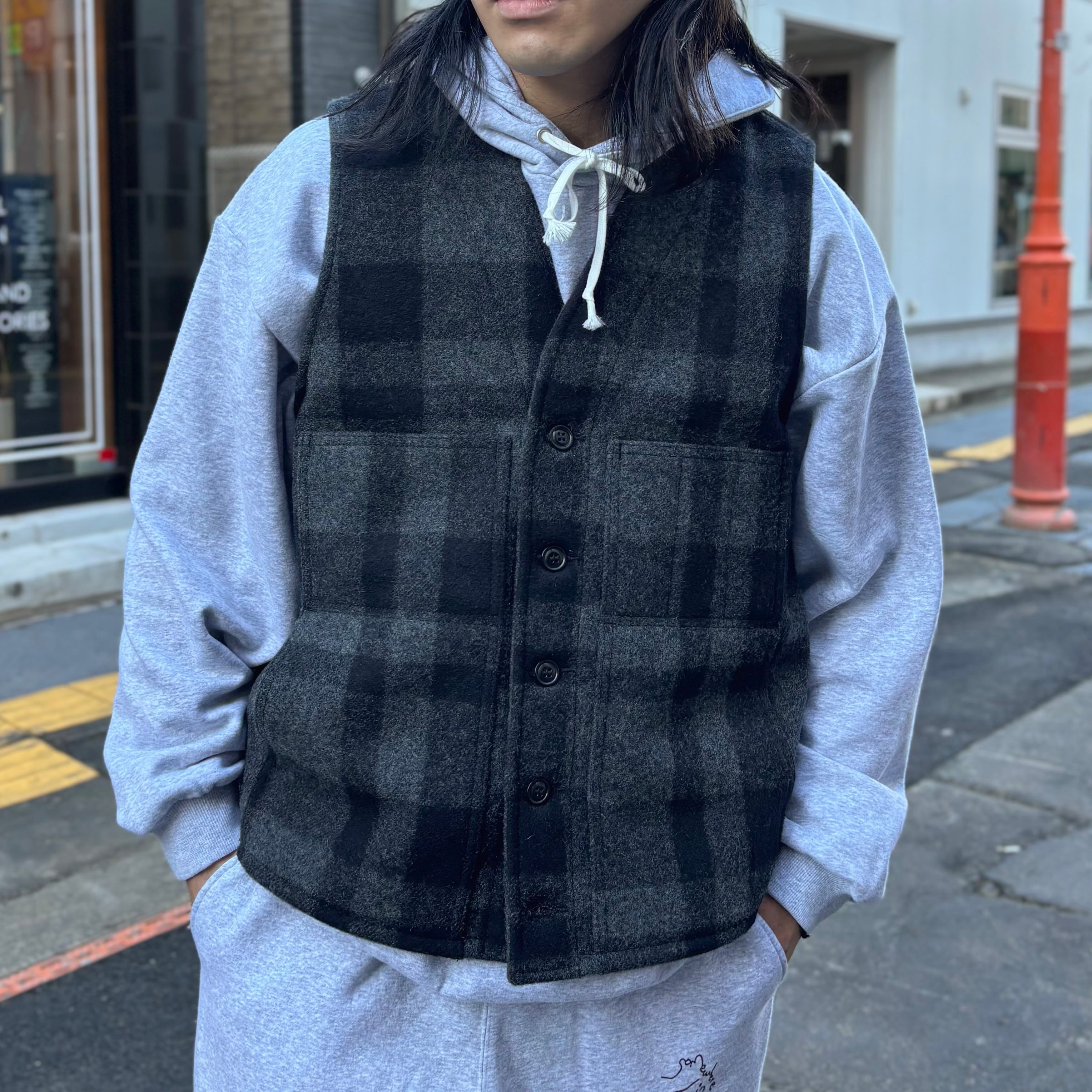 フィルソン マッキノー ベスト Mサイズ チャコール 楽天市場】【クーポン配布中】フィルソン FILSON マッキーノ ウール