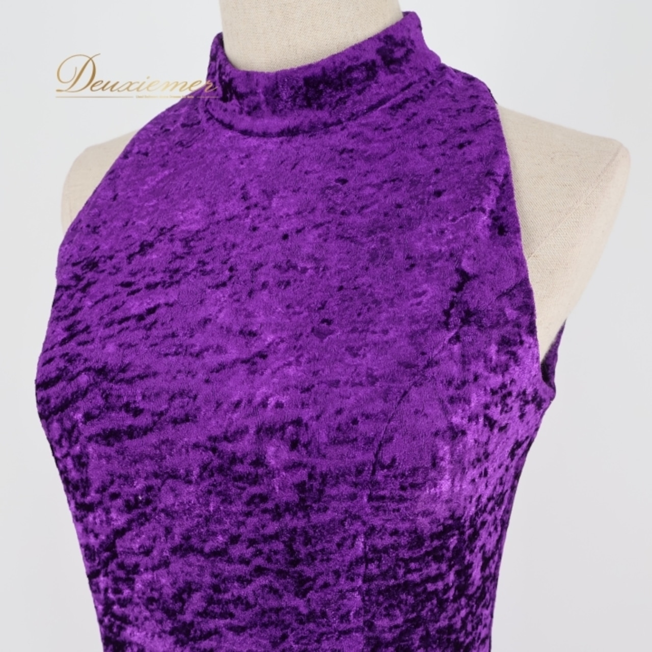 フラダンス 衣装 ワンピース ドレス Andy’s パープル系 ベロア ノースリーブ アシンメトリー 無地 シンプル 上品 華やか 鮮やか 高級感 大人っぽい セクシー かわいい 紫 深い紫 ハワイアン アロハ フラ ダンス レッスン 練習 おしゃれ