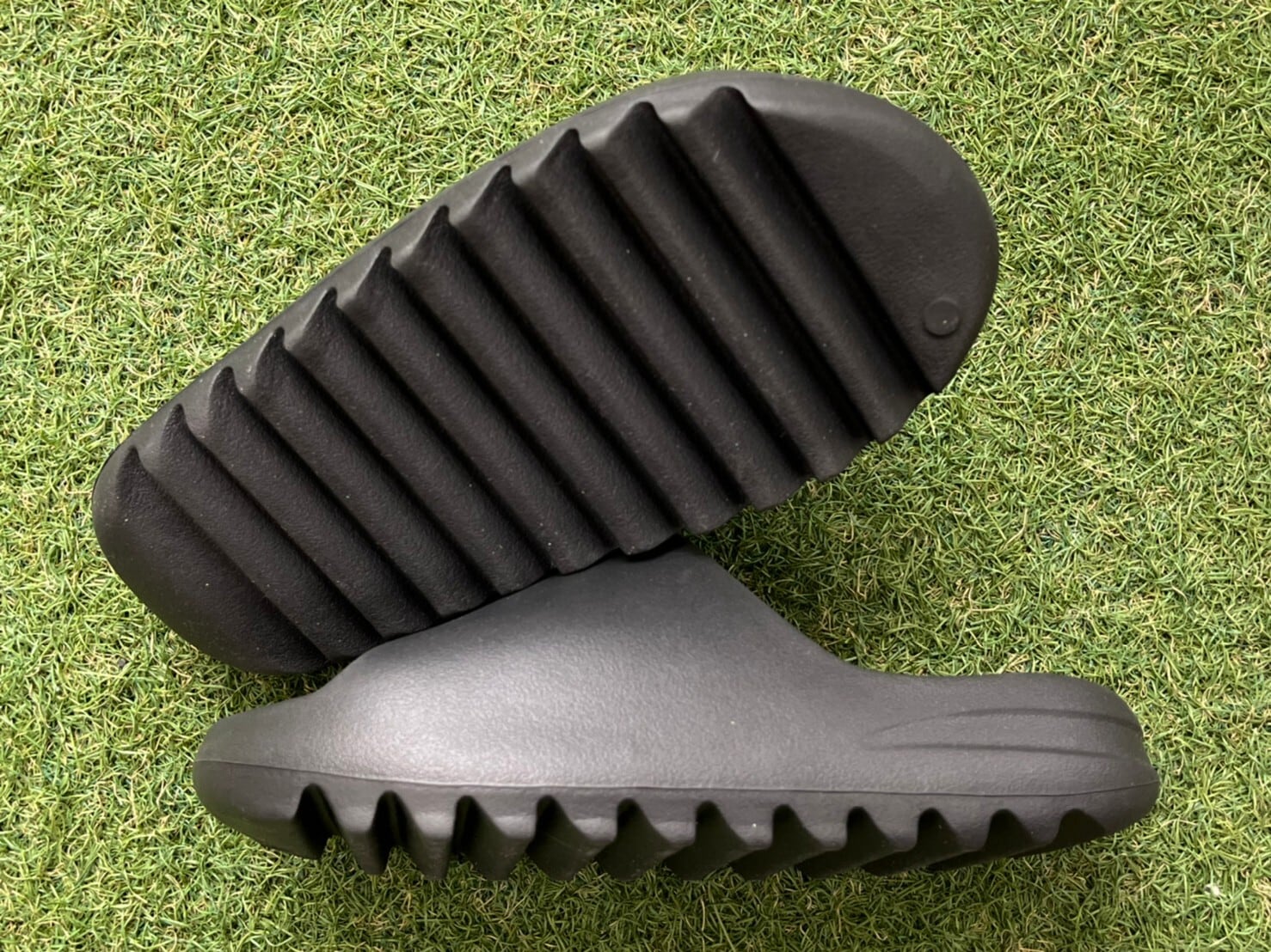 adidas YEEZY Foam Runner Onyx 27.5cm（27.5cm】adidas YEEZY Foam 