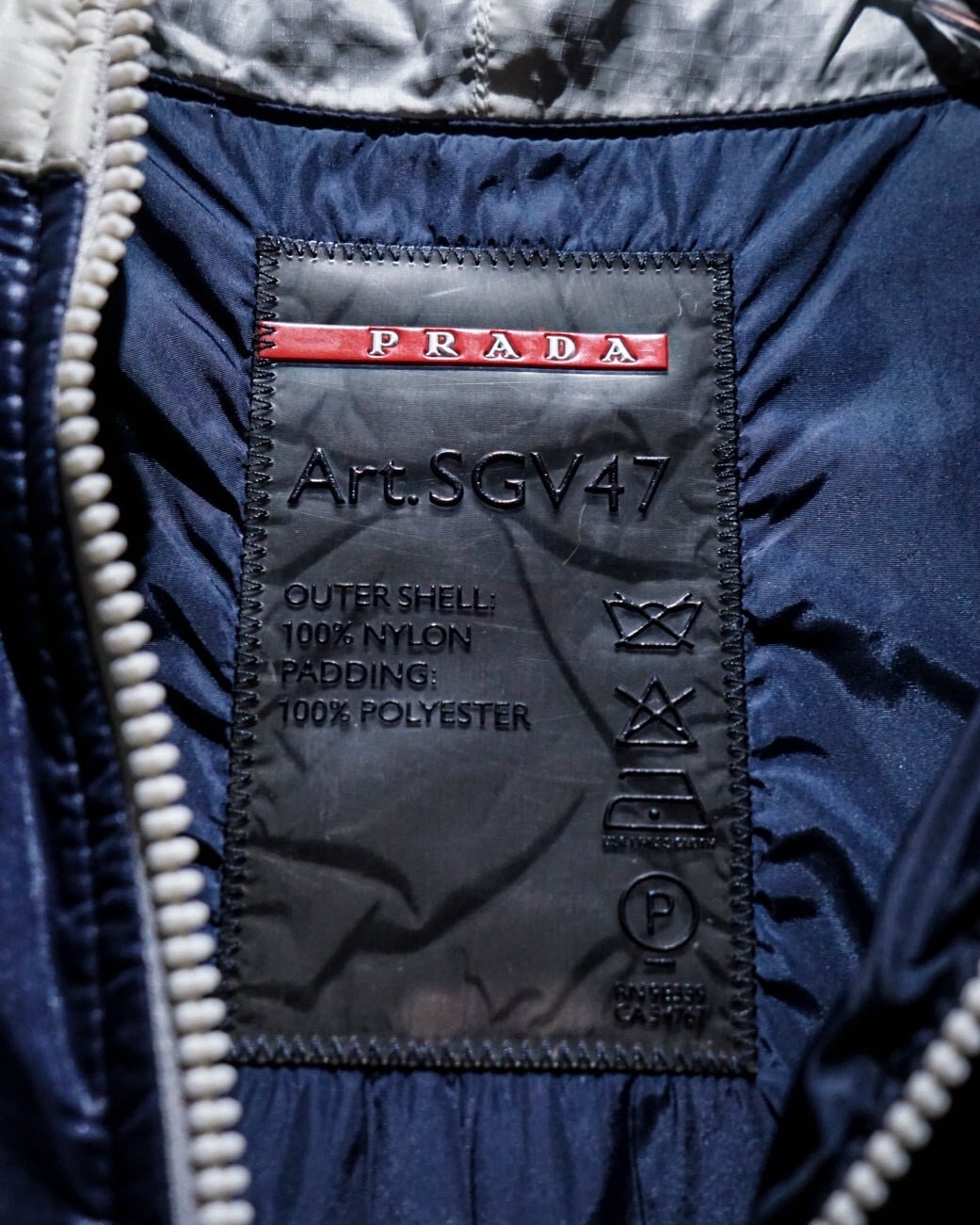 【値下げ中‼️】PRADA◆ナイロンジャケット◆vintage 2026年最新】PRADA メンズ ナイロンジャケットの人気アイテム - メルカリ