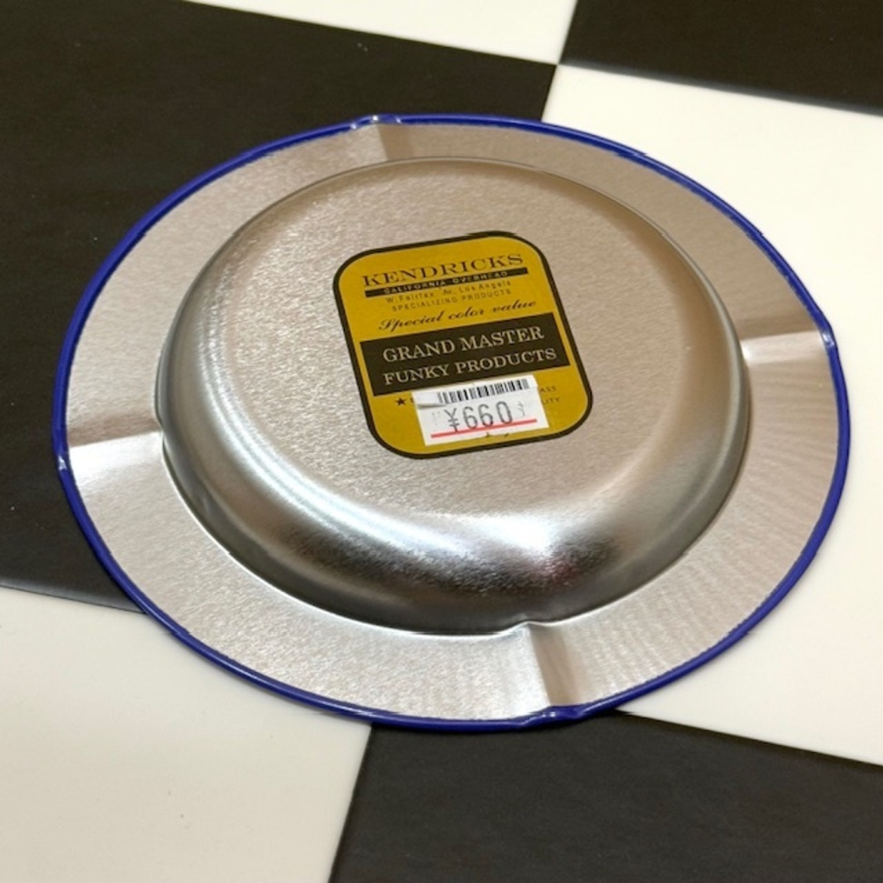 【KENDRICKS】ティン灰皿 /コイントレイ / 小物入れ