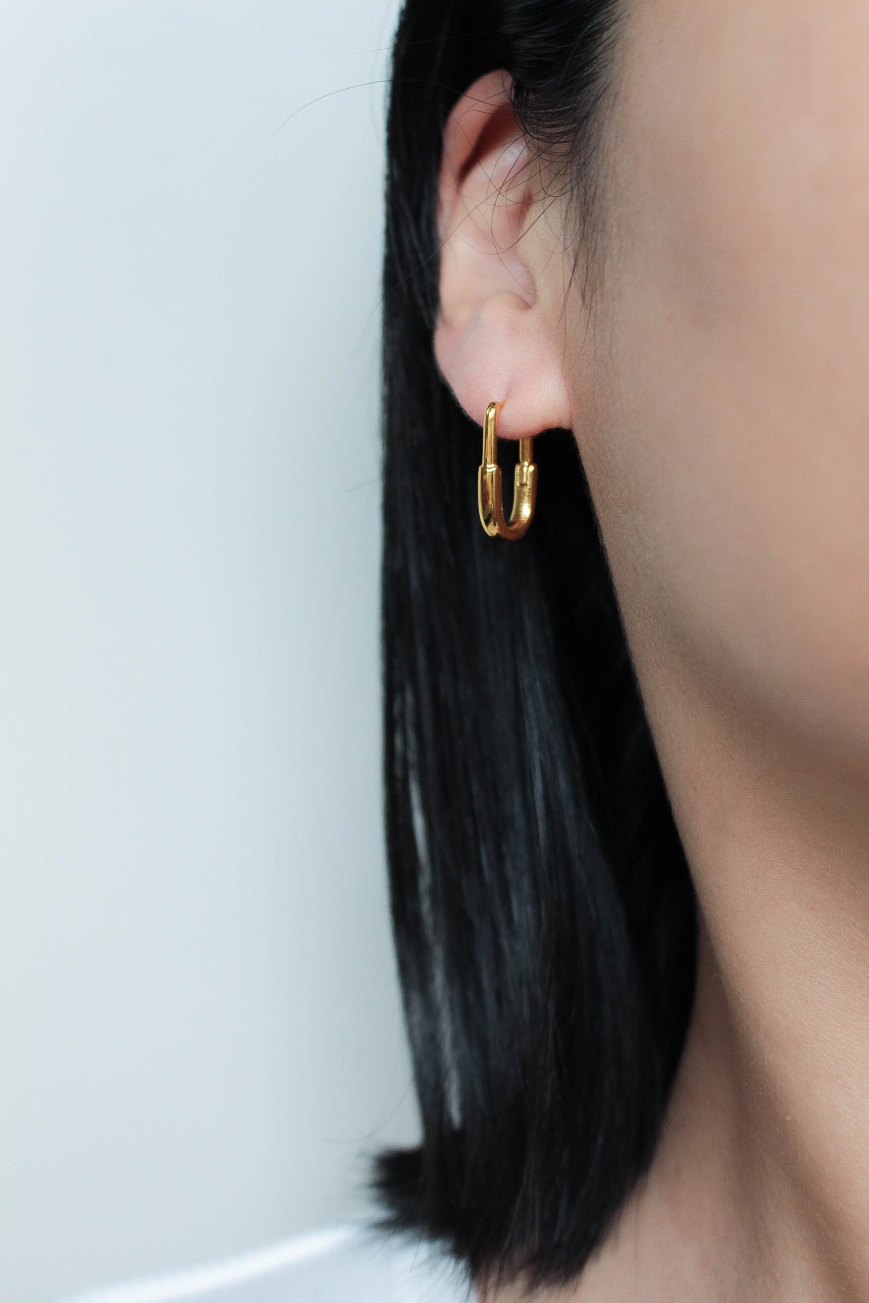 ピアス　No.5228 Screw Zircon Hoop Pierce | ebine(エビネ)|金属アレルギー対応