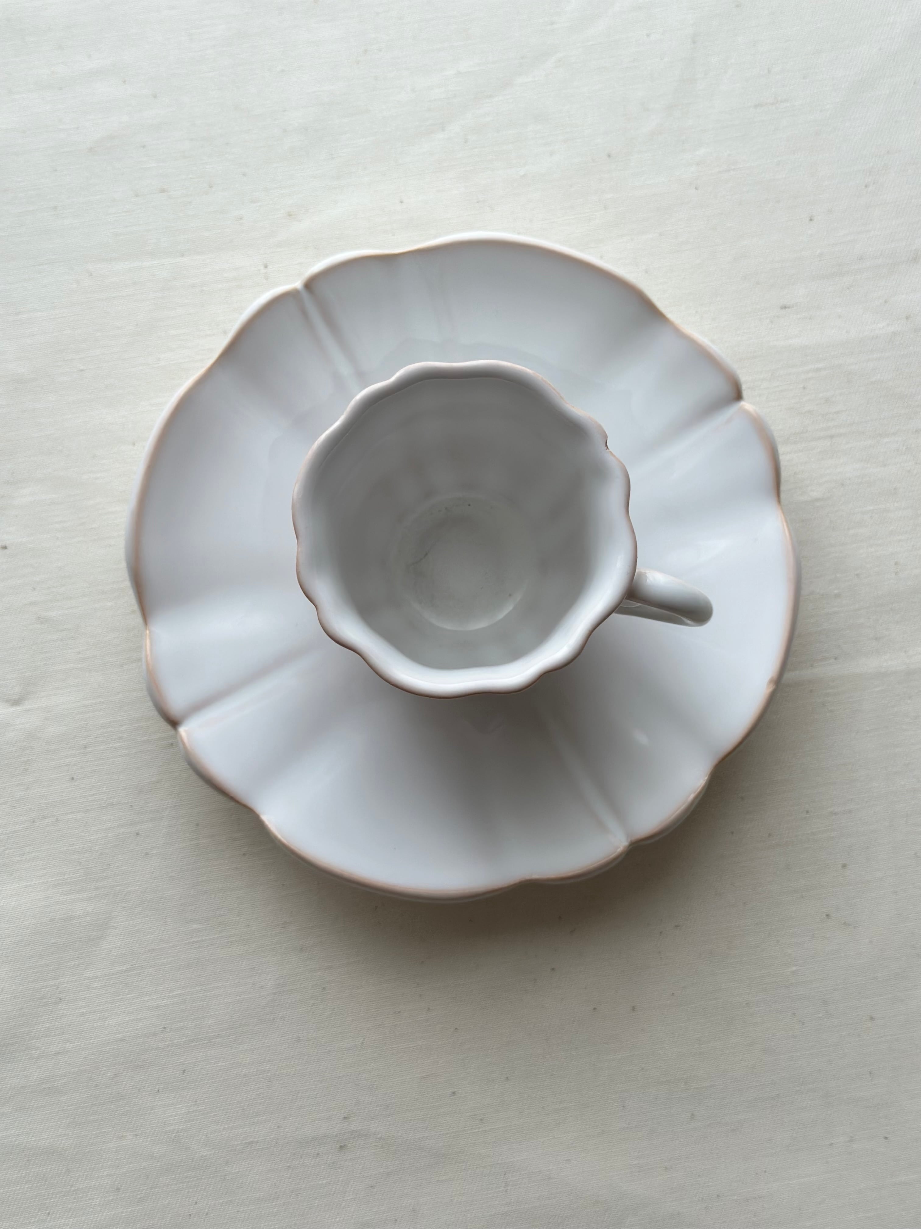 Gien ジアン / 白釉の美しいデミタスカップ＆ソーサー | VIRON antique