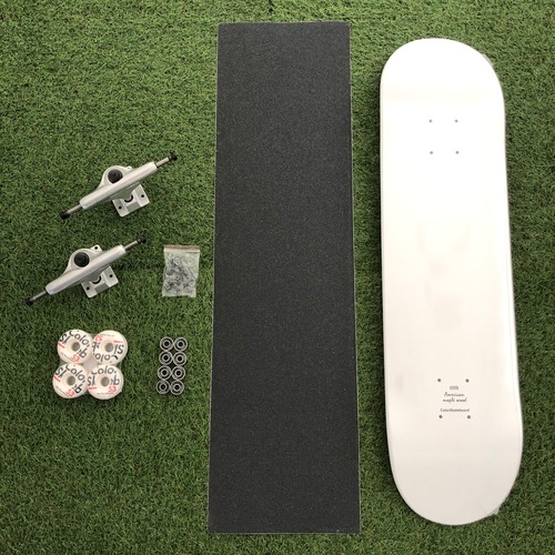 color skateboard　カラースケートボード　コンプリートセット　8.0インチ　WHITE【スケートボード スケボー skate skateboard デッキ トラック ウィール ベアリング ビス ナット デッキテープ インテリア 雑貨】