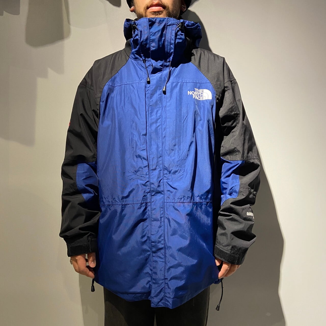 THE NORTH FACE SUMMIT SERIES ザ ノースフェイス ゴアテックス メンズXL 古着 GORE-TEX 防水 サミットシリーズ  ブルー ブラック マウンテンパーカー【アウトドアジャケット】【cs2212-10a】 | cave 古着屋【公式】古着通販サイト