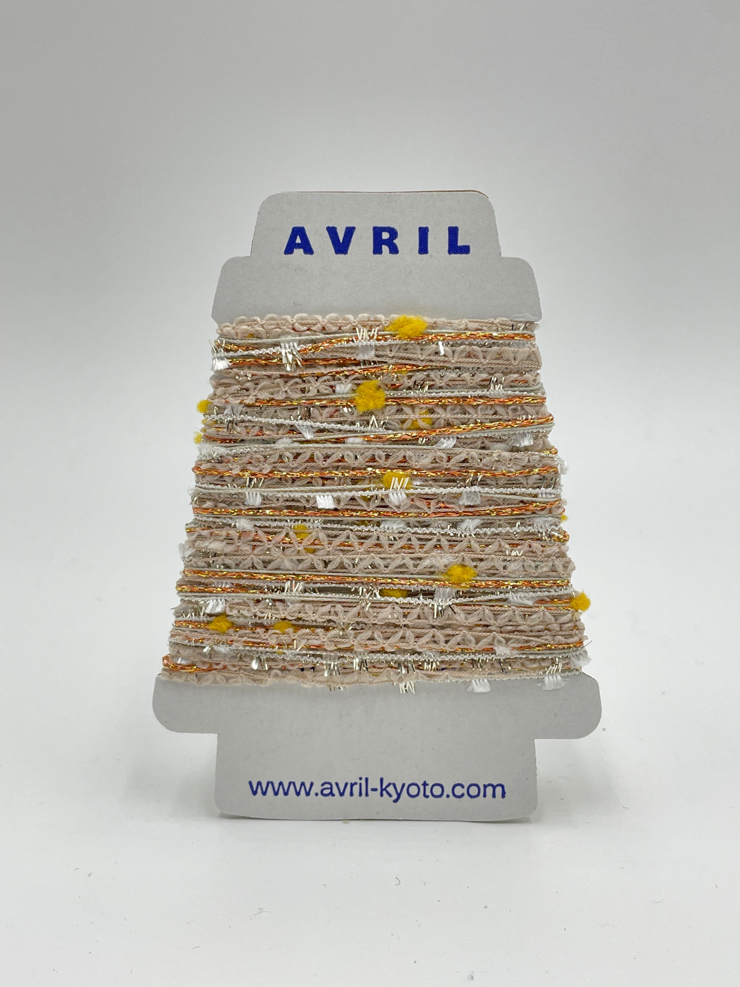 集めたくなる♬楽しい♬可愛い♡『ちょこっと巻きのファンシー糸』AVRILペラコーン189