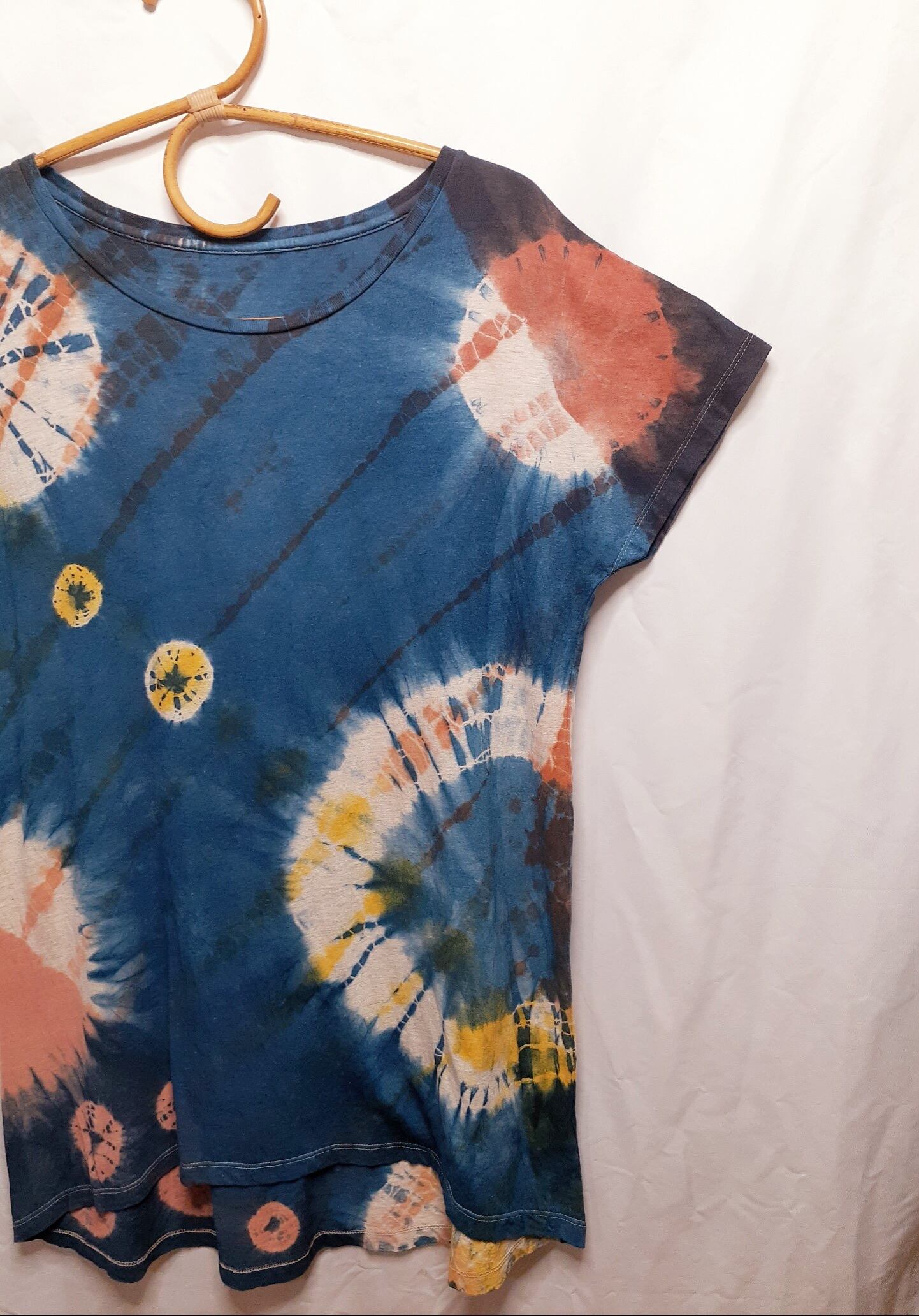 手染めのチュニック(藍染&ベンガラ染め)